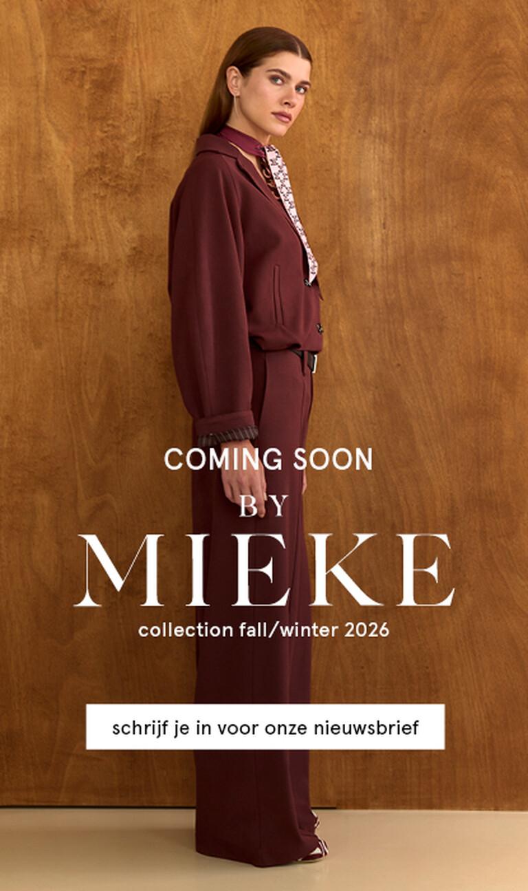 Schrijf je in voor onze nieuwsbrief om op de hoogte te blijven over de By Mieke fall/winter 2026 collectie, designed by Shoeby founder Mieke, die op woensdag 30 september zal lanceren