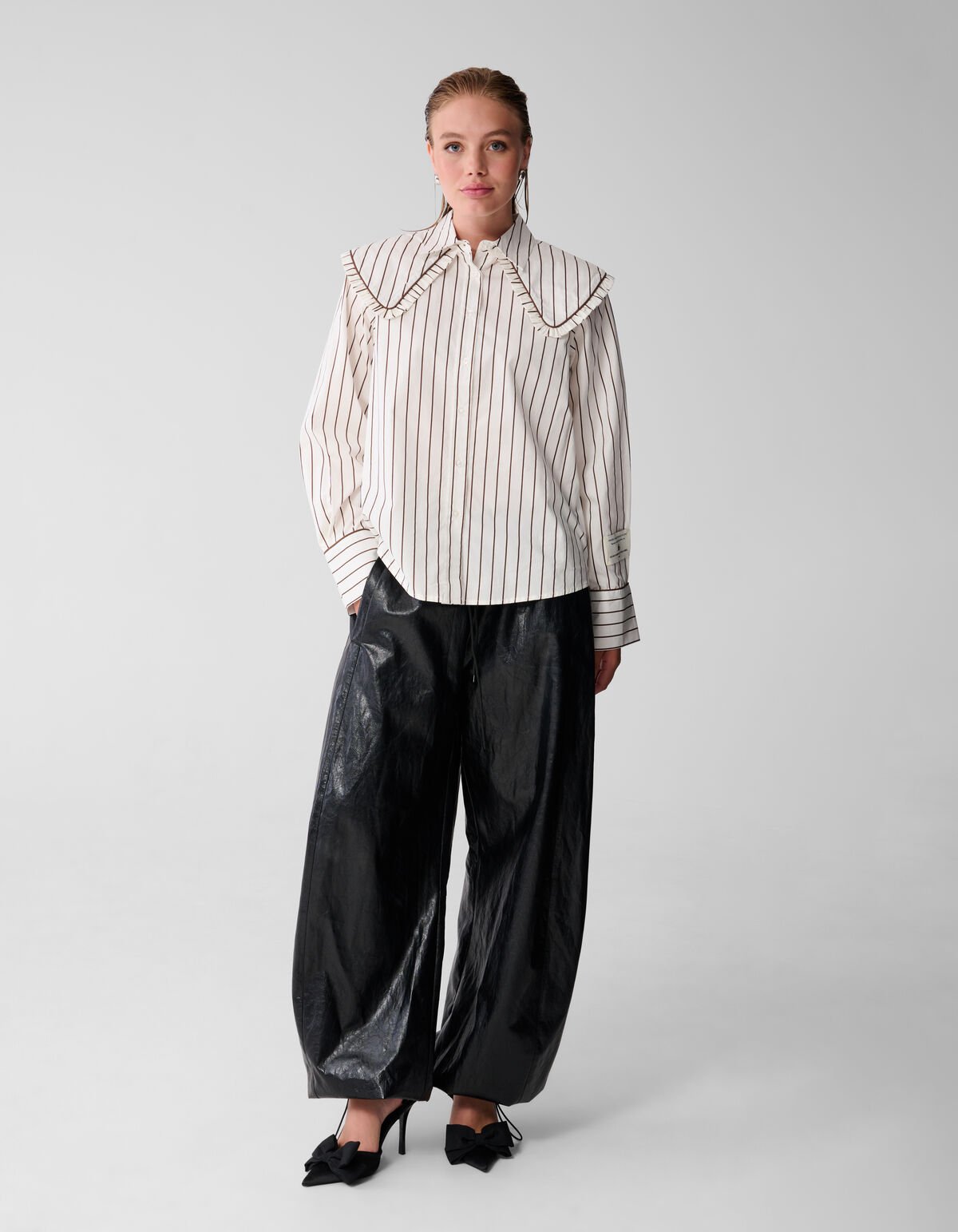 Big Collar Stripe Blouse Bruin SHOEBY WOMEN
