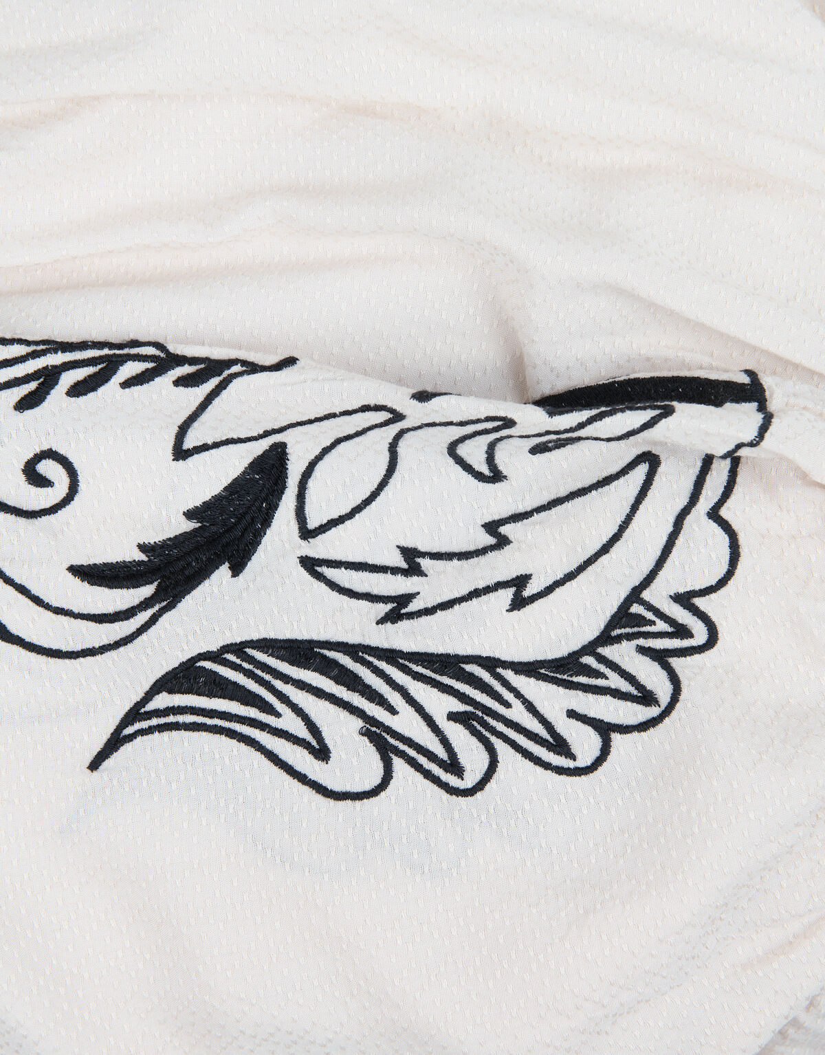 Dobbie Embroidery Jurk EKSEPT
