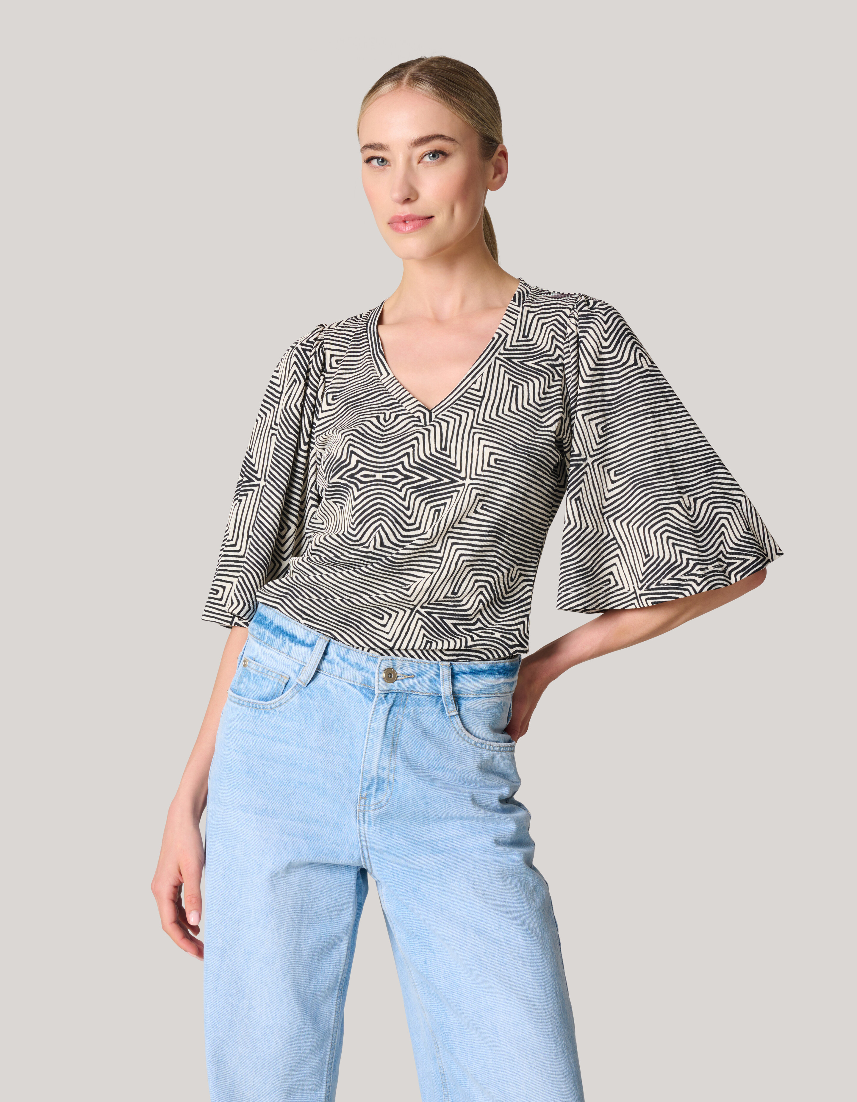 Rib Jersey Ruffle Top SHOEBY WOMEN