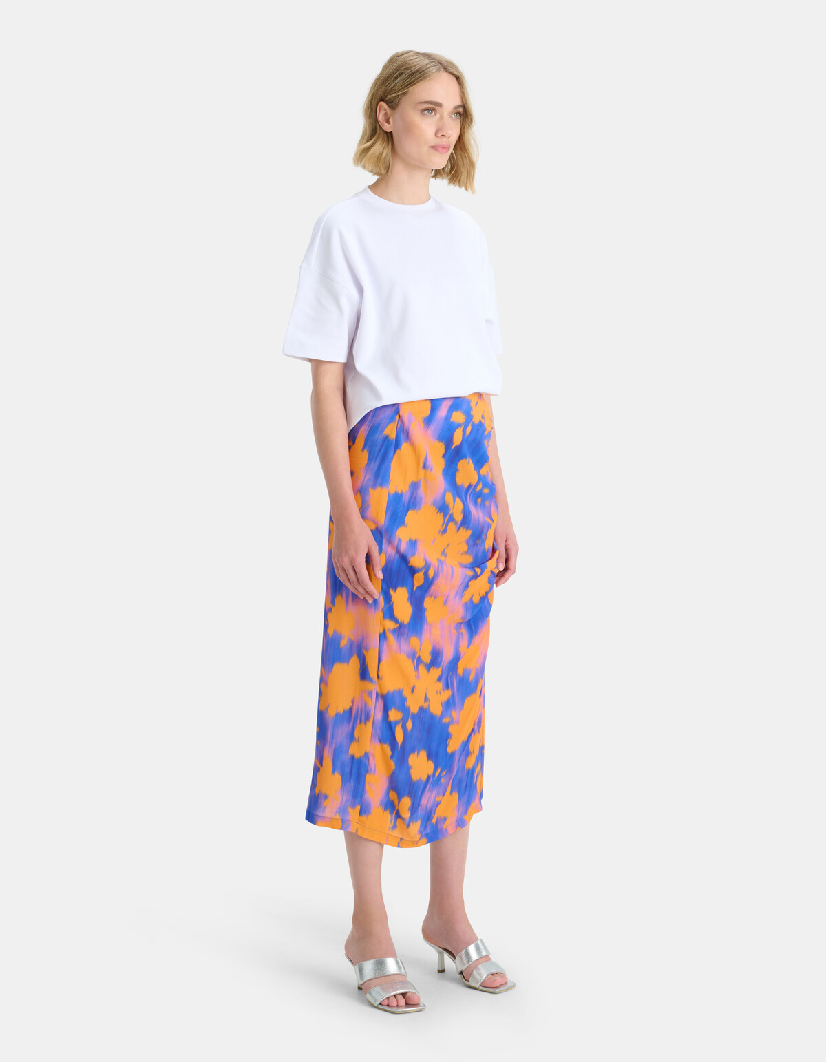 Rosa Print Rok EKSEPT
