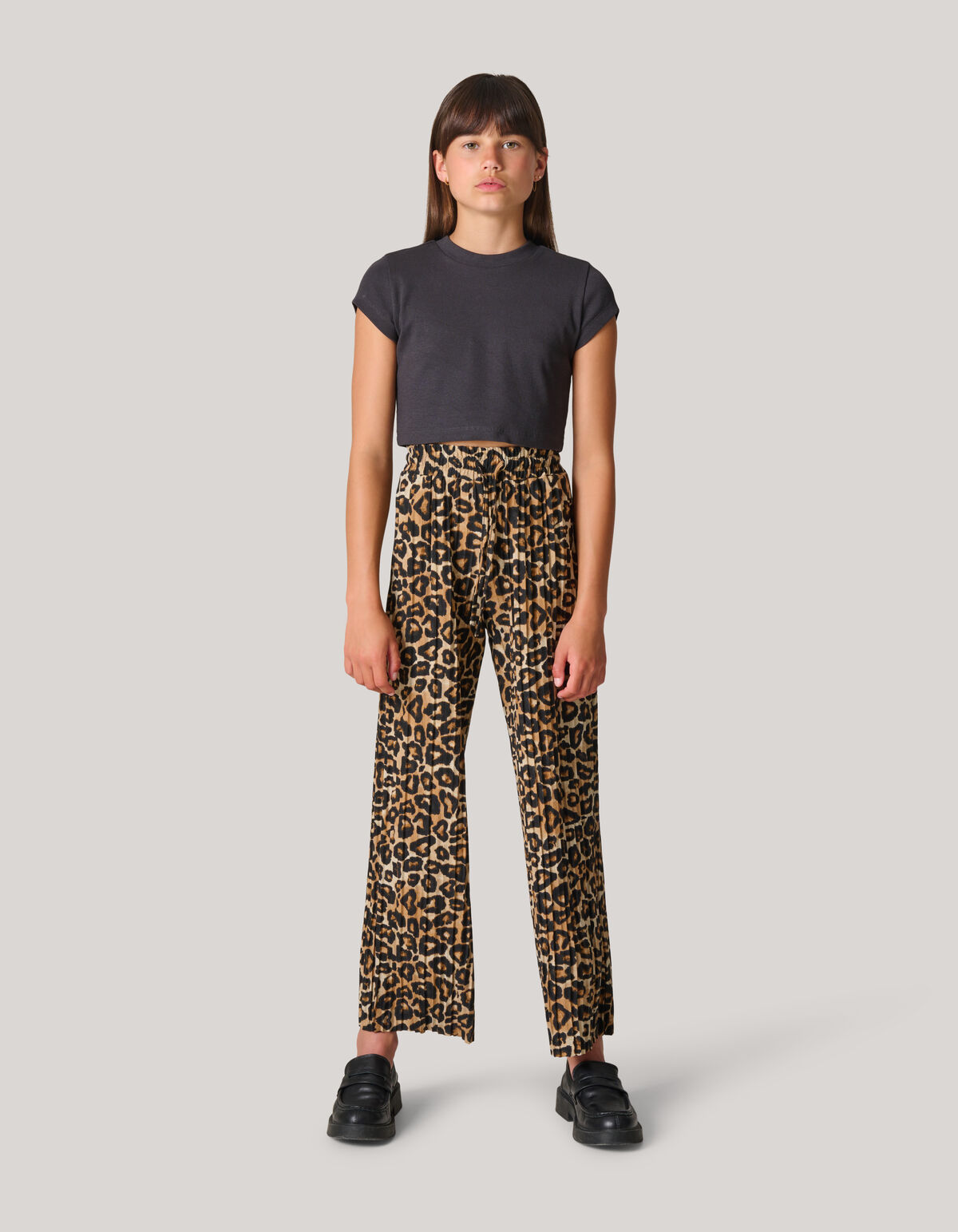Ribbel Crop Top Donkergrijs SHOEBY GIRLS