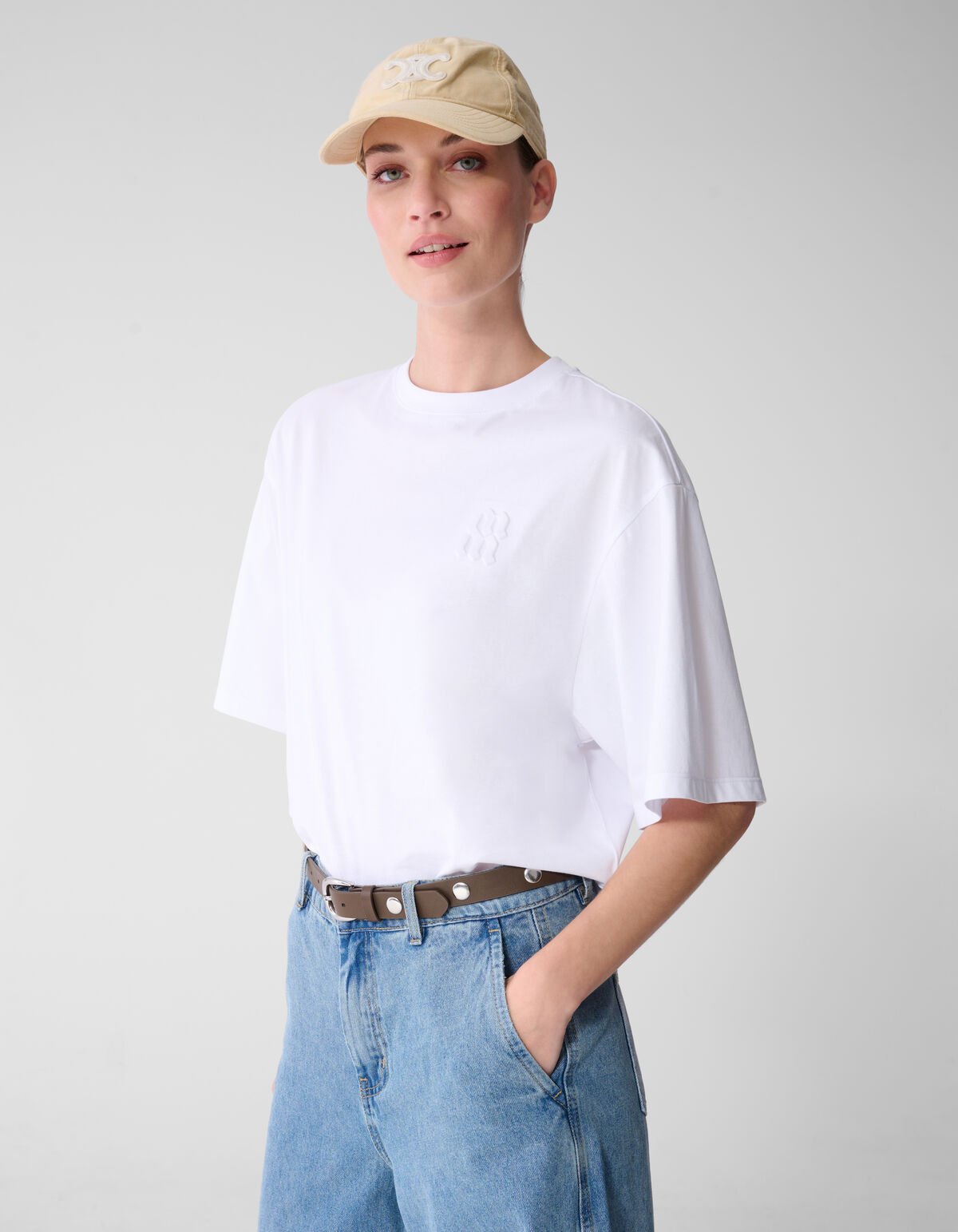 Oversized Logo T-shirt Wit By Mieke SHOEBY WOMEN