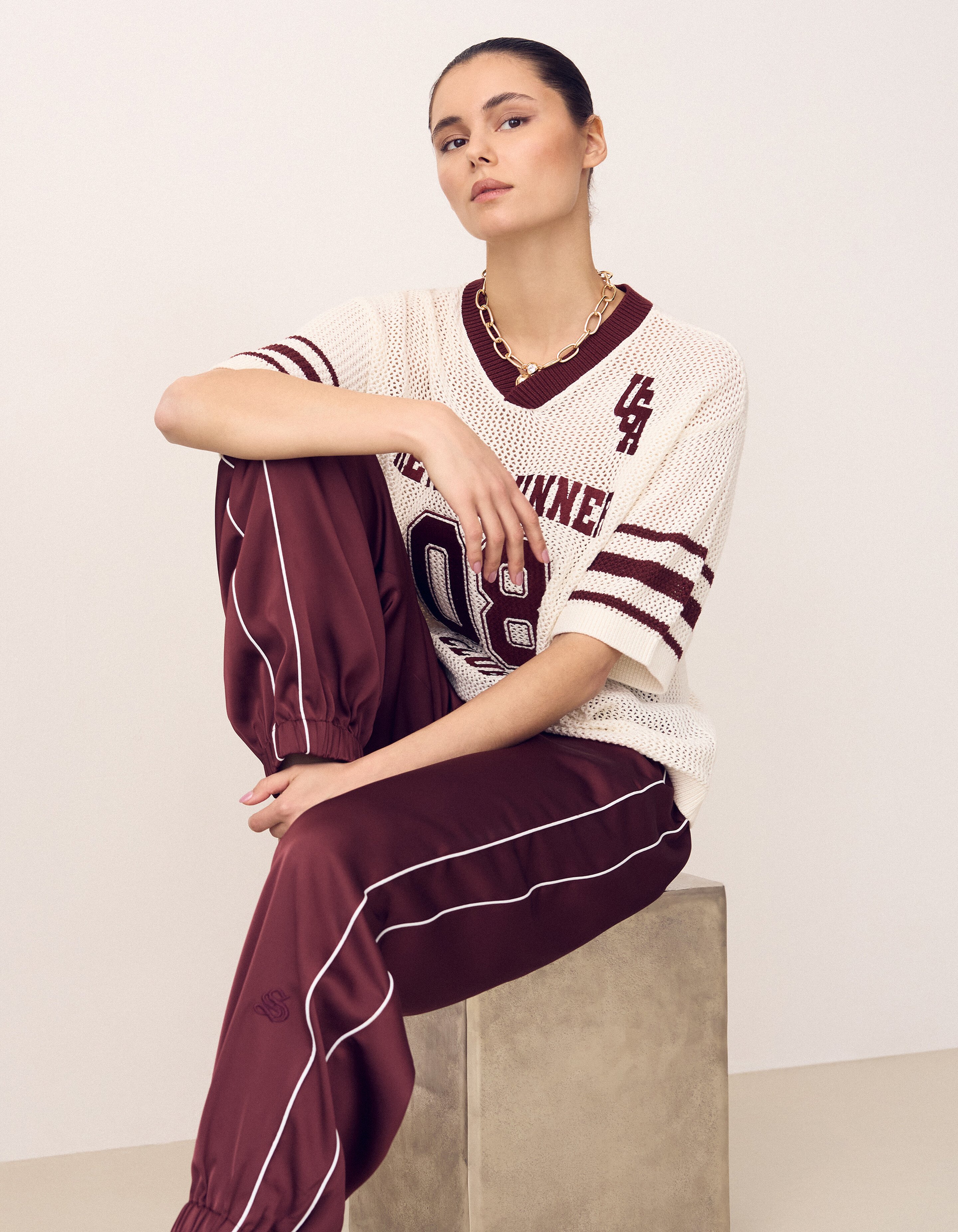 Satijnen Contrast Jogger Donkerrood SHOEBY WOMEN