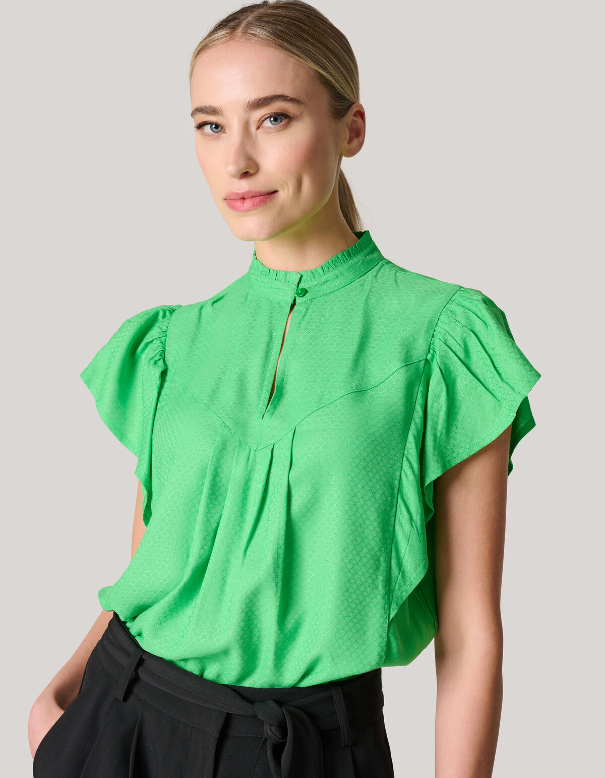 Ruffle Top Groen SHOEBY WOMEN