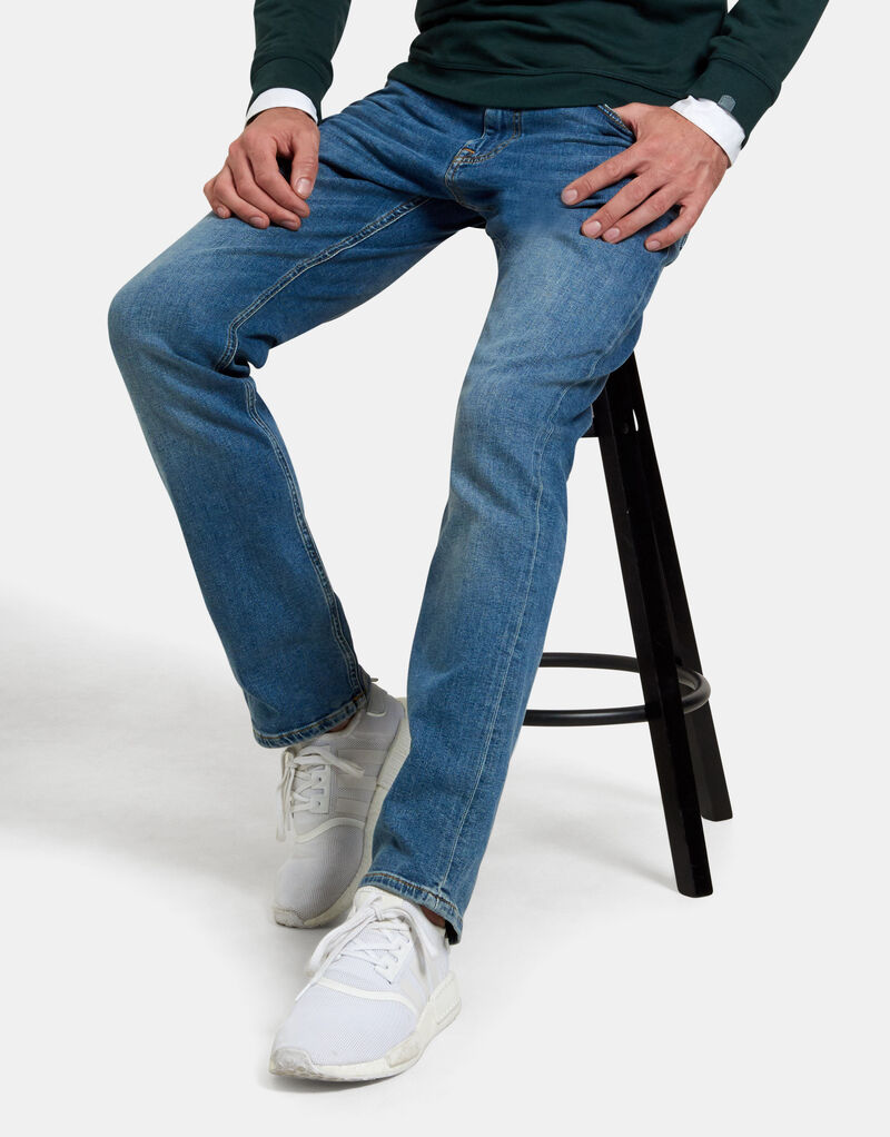 Lewis Straight Washed Blue Jeans L34