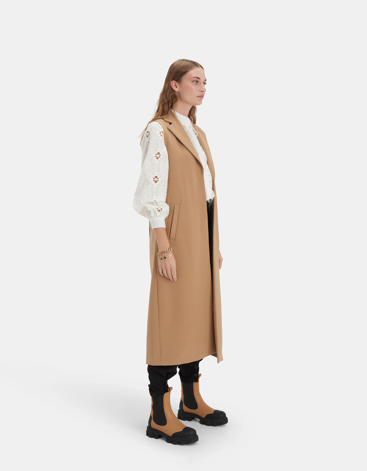 Piping Gilet by Mieke