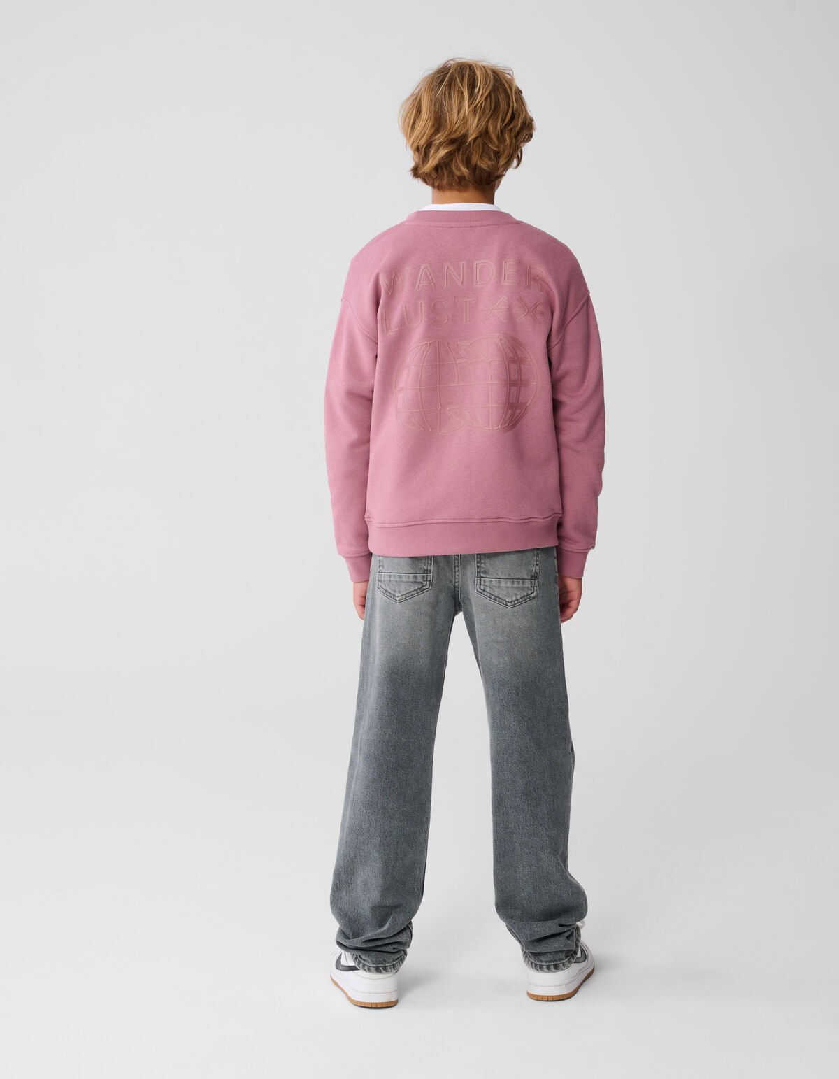 Wanderlust Artwork Sweater Lichtroze SHOEBY BOYS