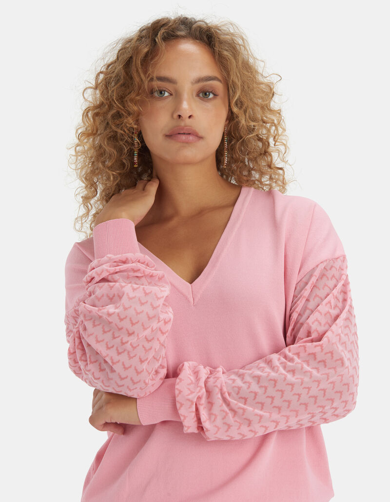 Hudson Pullover by Nicolette van Dam