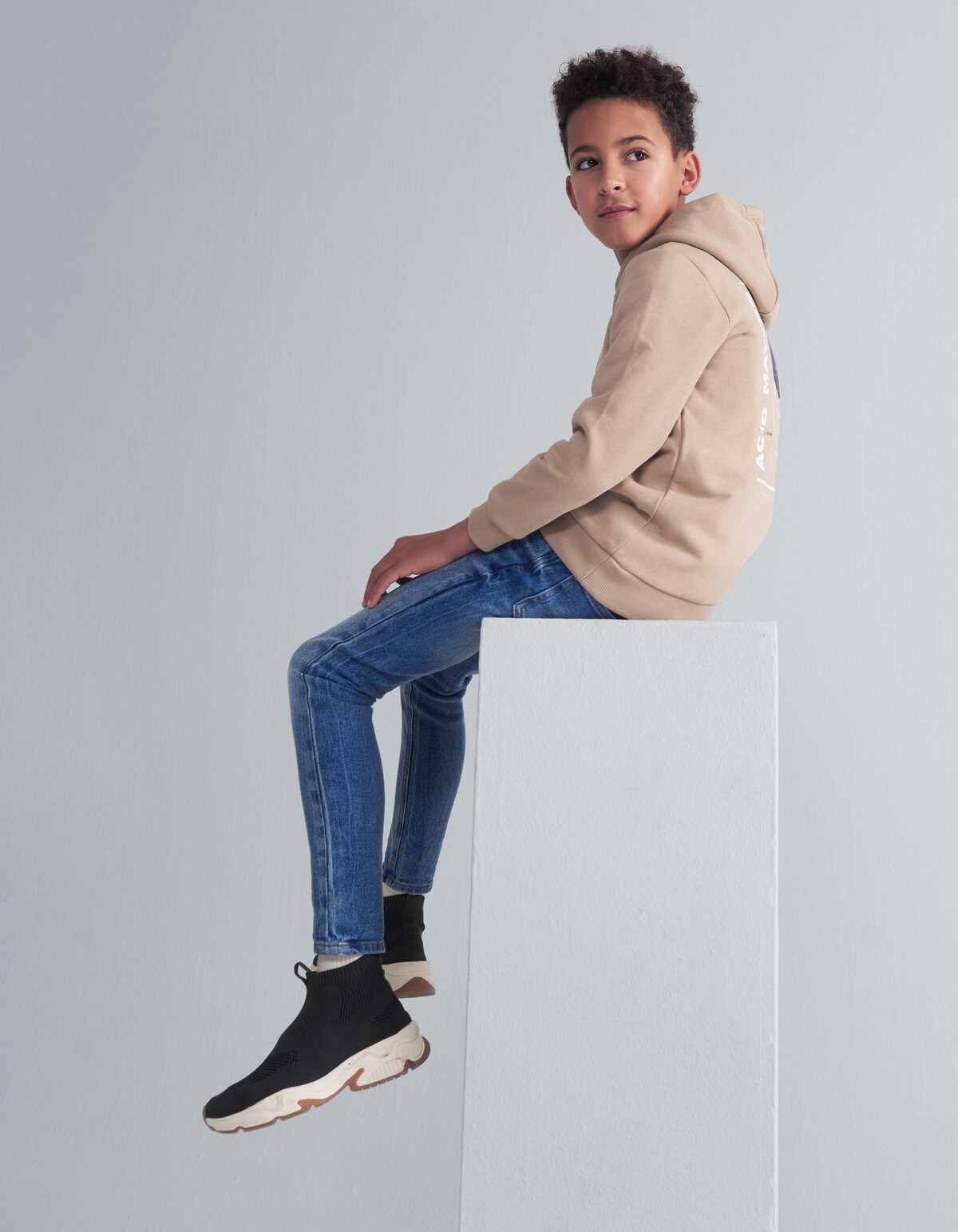 Victor Skinny Jeans