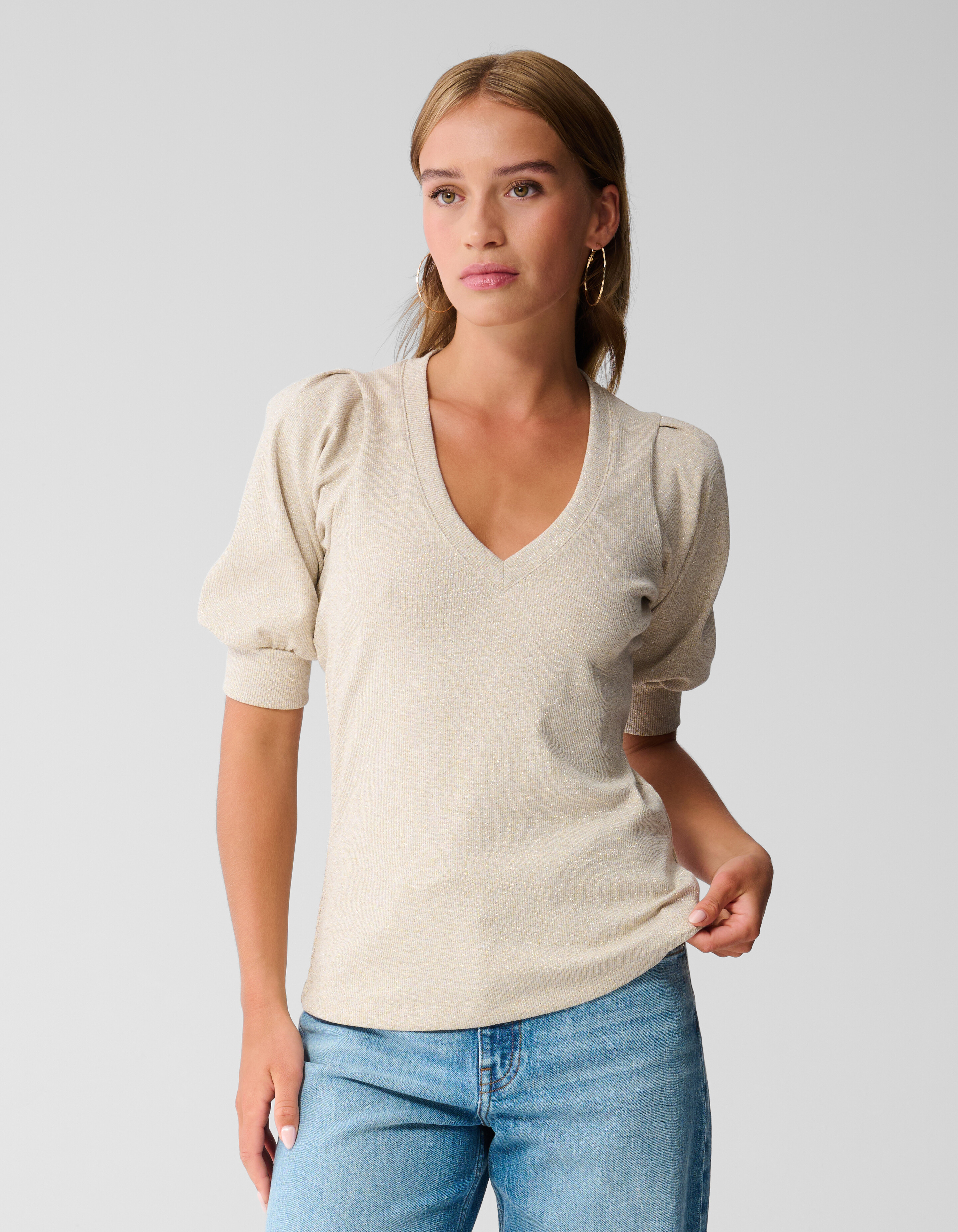 Puff V-hals Top Beige SHOEBY WOMEN