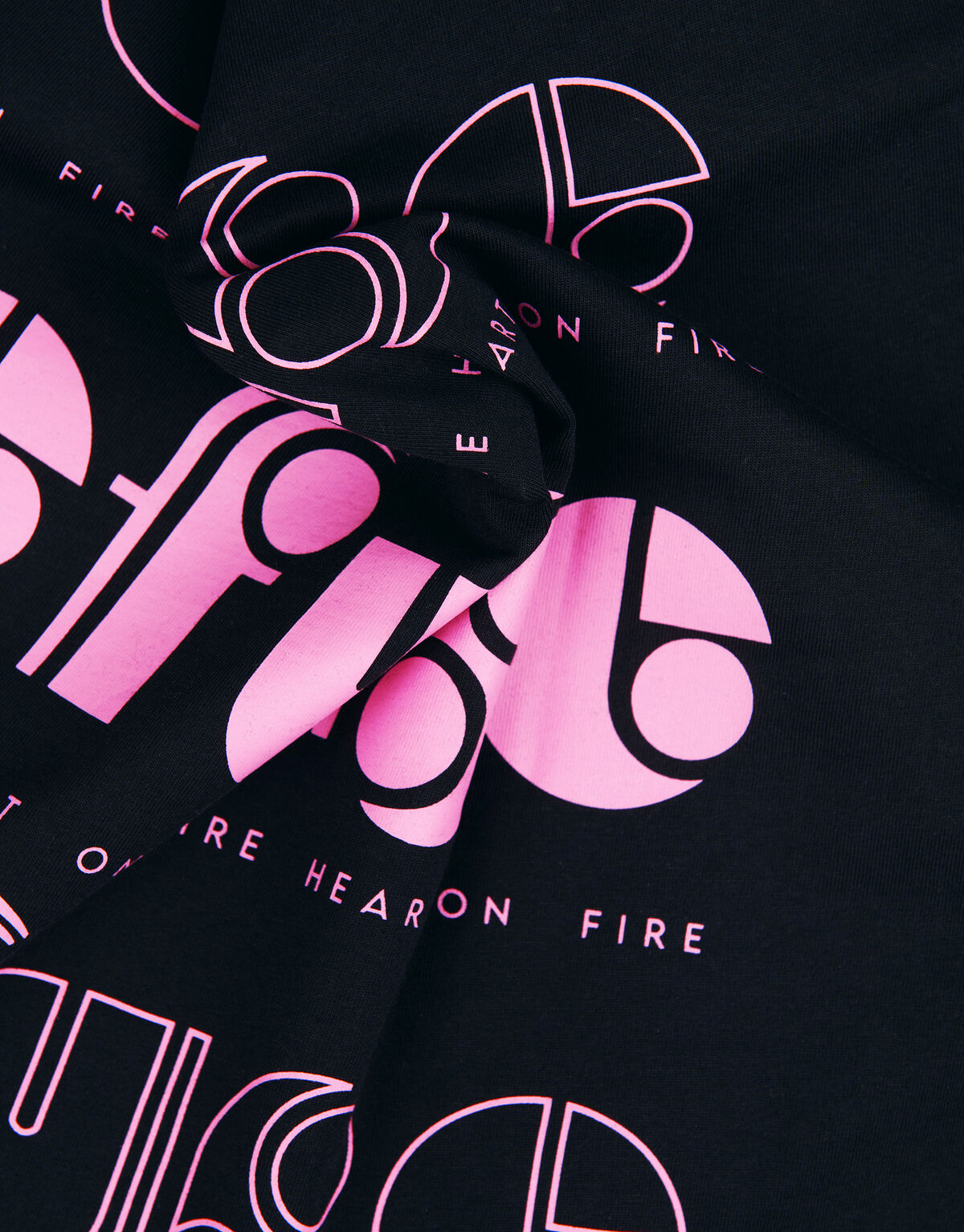 Triple Black T-shirt EKSEPT