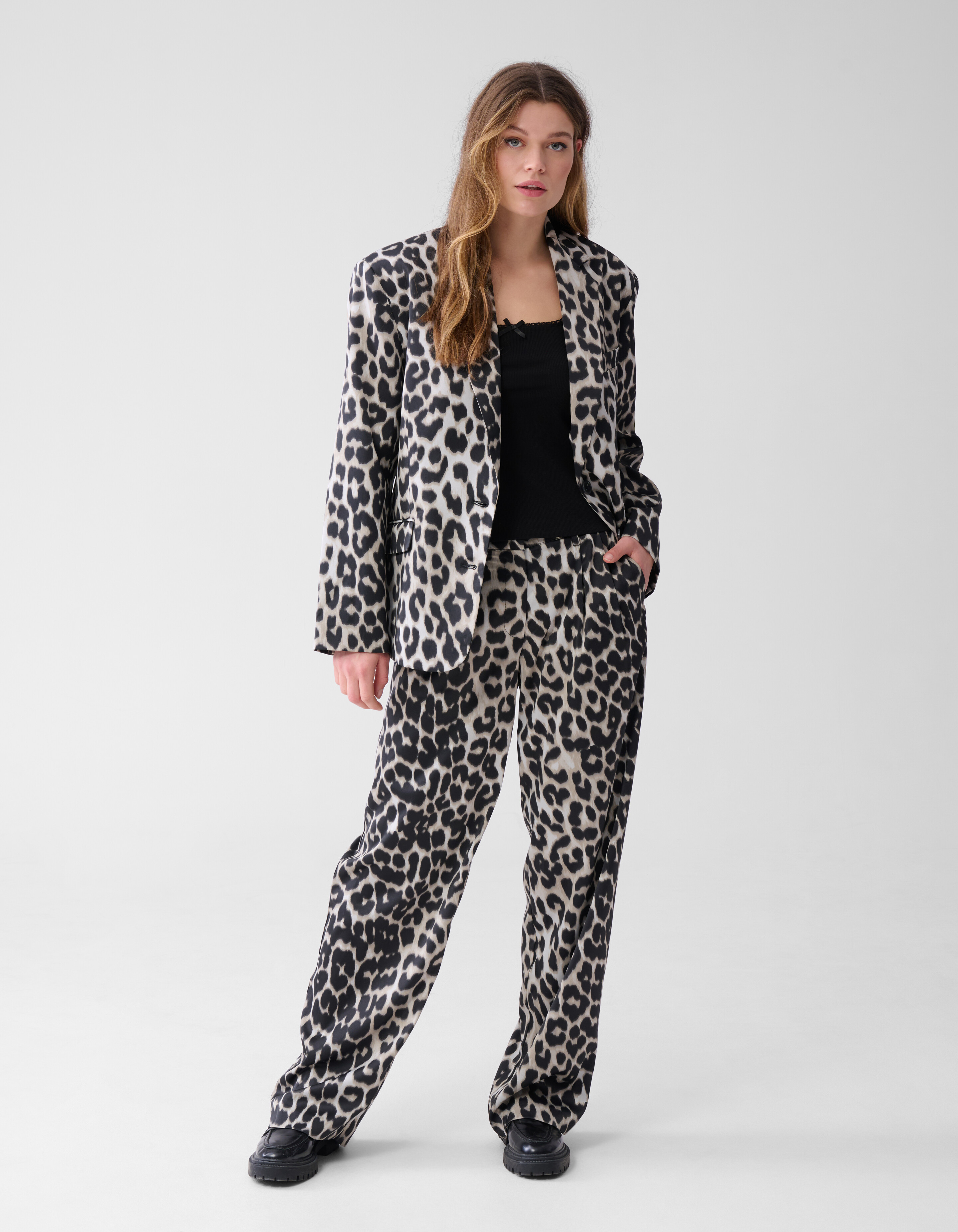 Oversized Leopard Blazer Grijs SHOEBY WOMEN