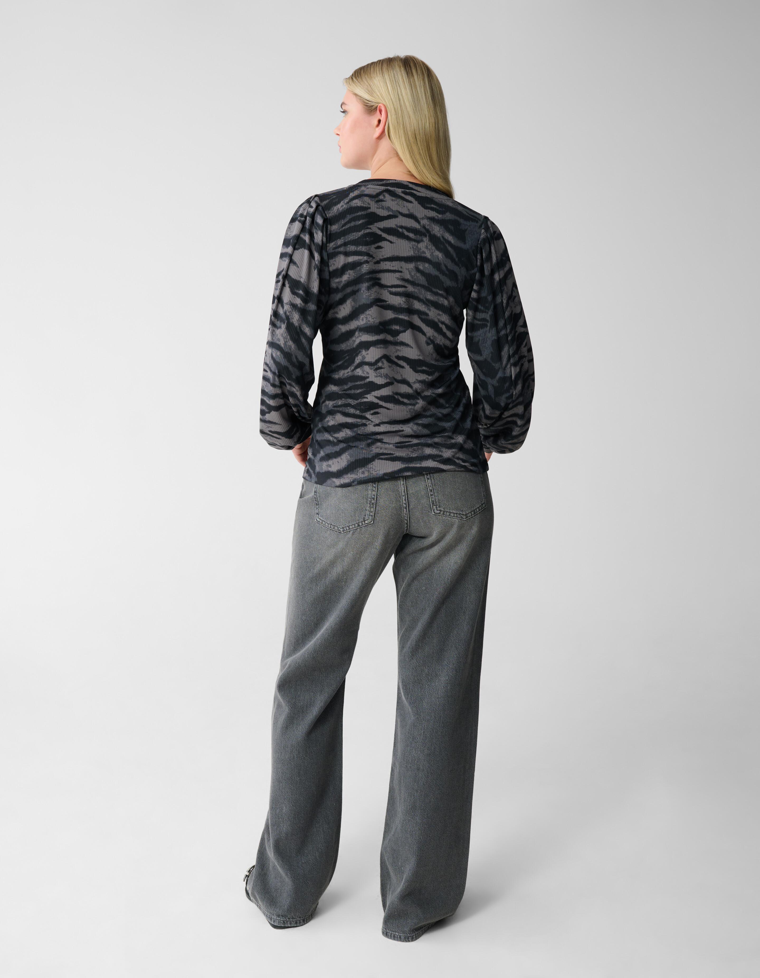 Tijgerprint Rib Jersey Top Donkergrijs SHOEBY WOMEN