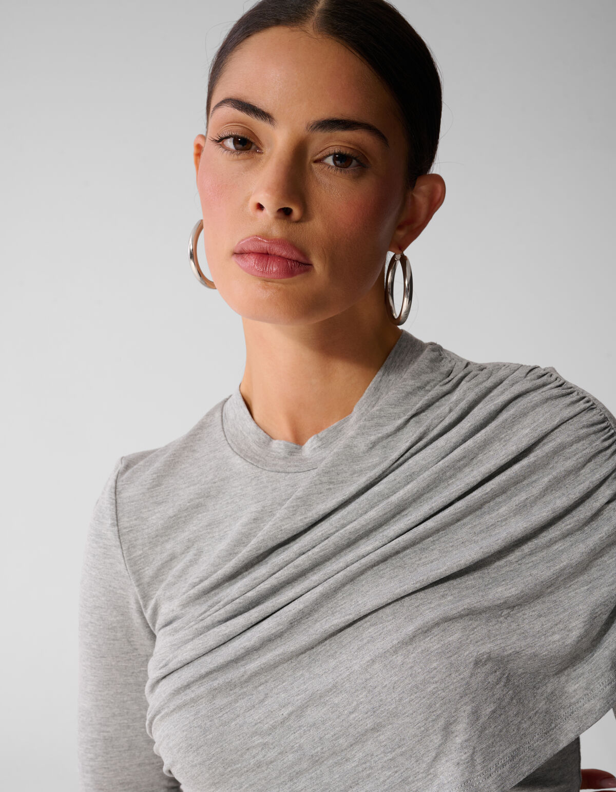Gedrappeerde Longsleeve Top Grijs By Anna SHOEBY WOMEN