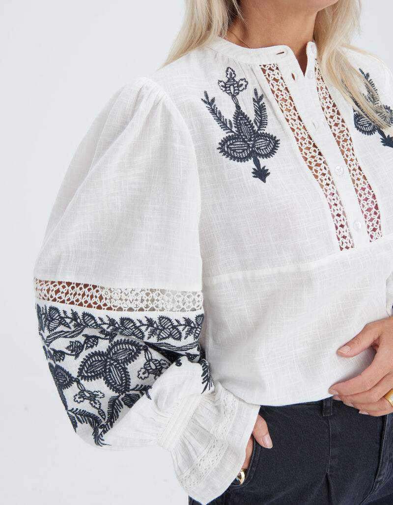 Kali Blouse by Lonneke