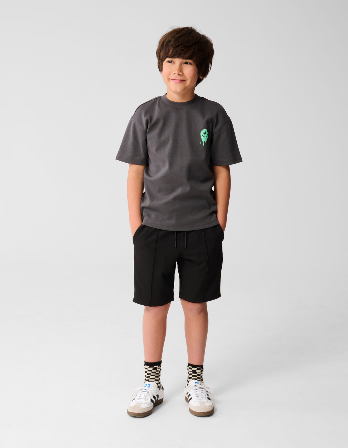 Color Smiley T-shirt Donkergrijs SHOEBY BOYS