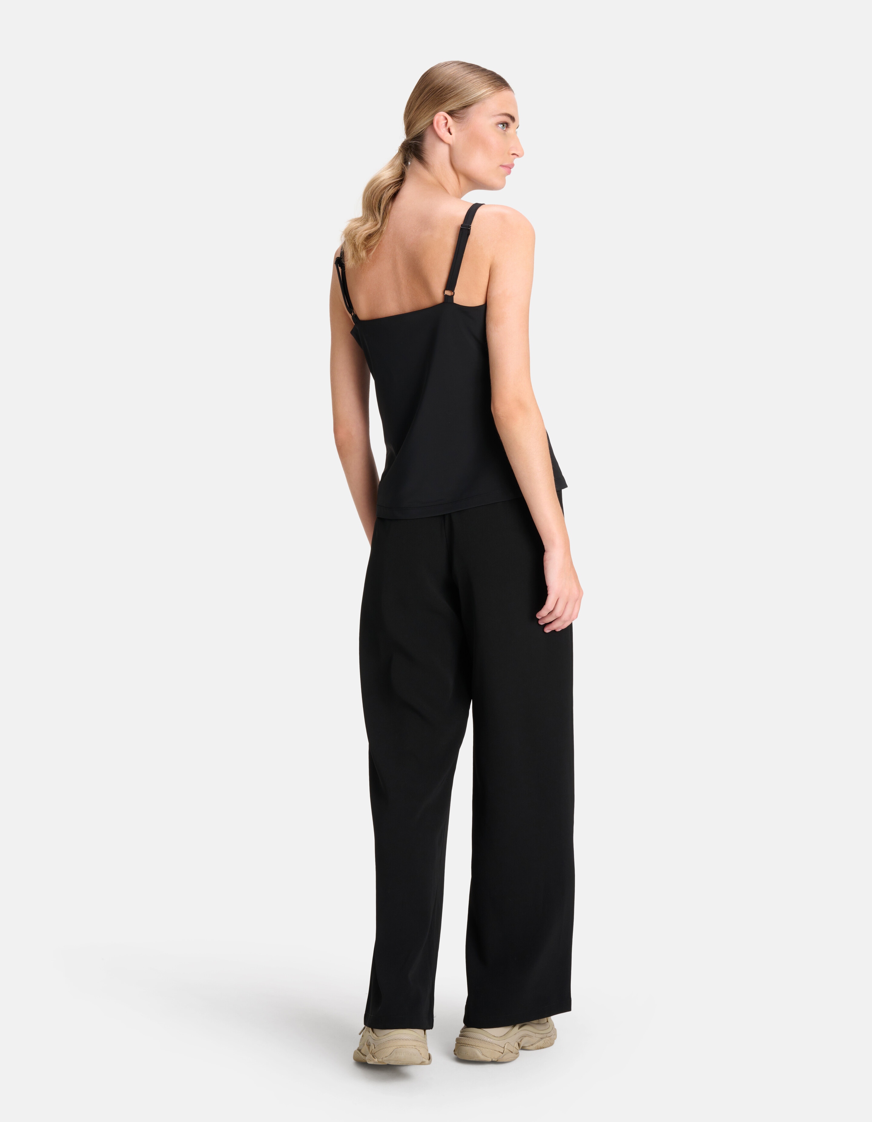 Velvet Travel Top Zwart SHOEBY WOMEN