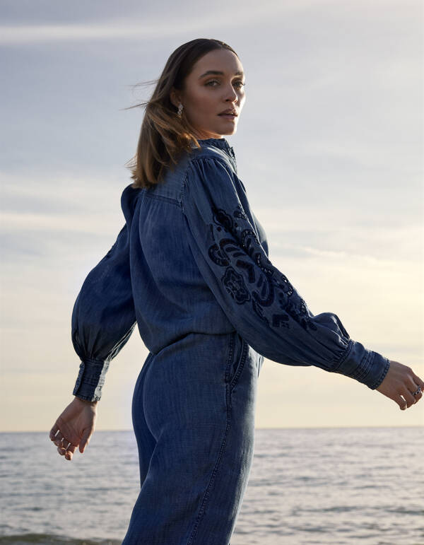 Pintuck Embroidery Blouse Blauw By Mieke SHOEBY WOMEN