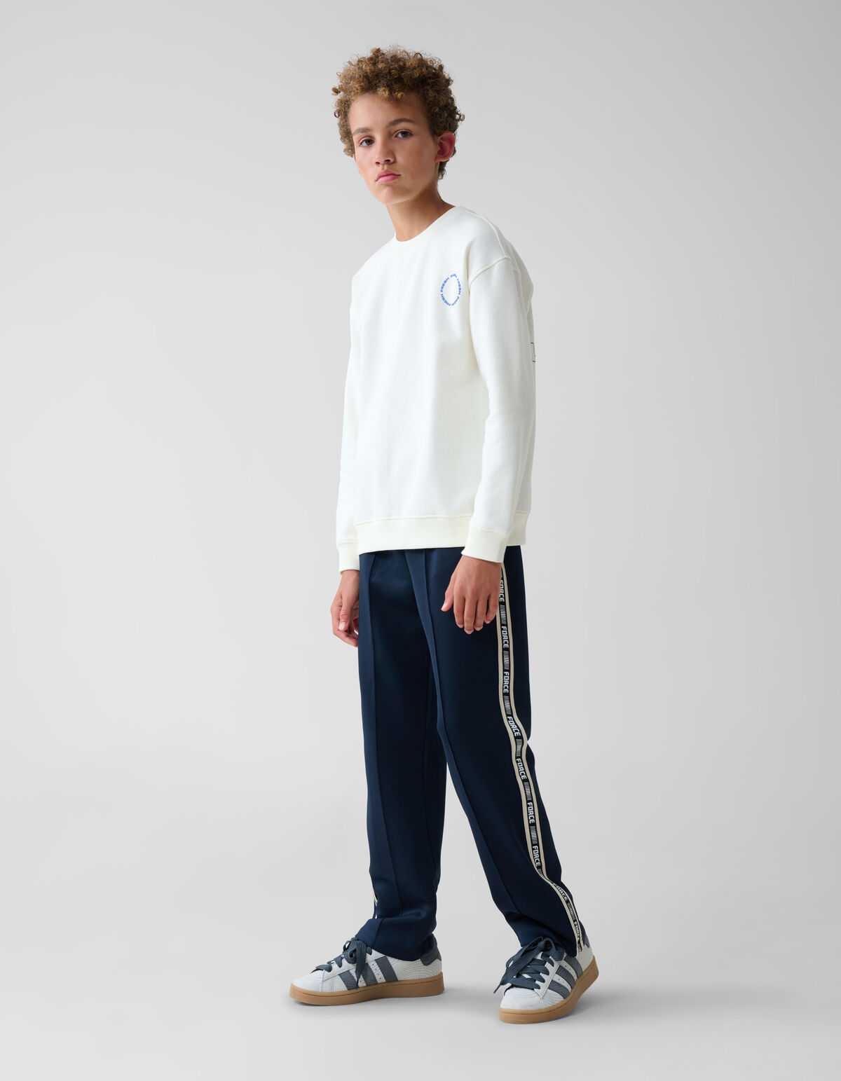 Artwork Sweater Wit SHOEBY BOYS