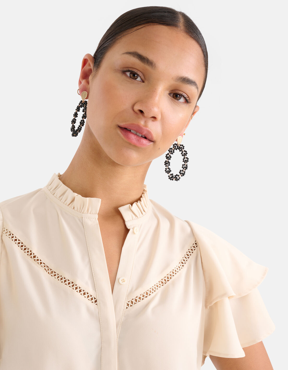 Ovale Beaded Oorbellen Zwart SHOEBY ACCESSOIRES