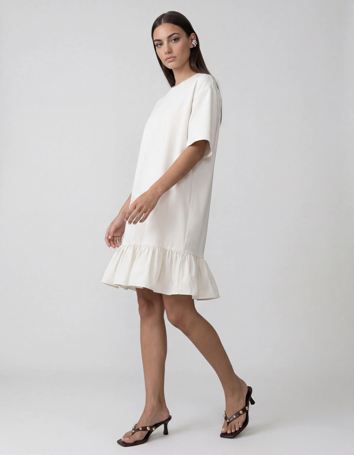 T-shirt Ruffle Mini Jurk Gebroken Wit SHOEBY WOMEN