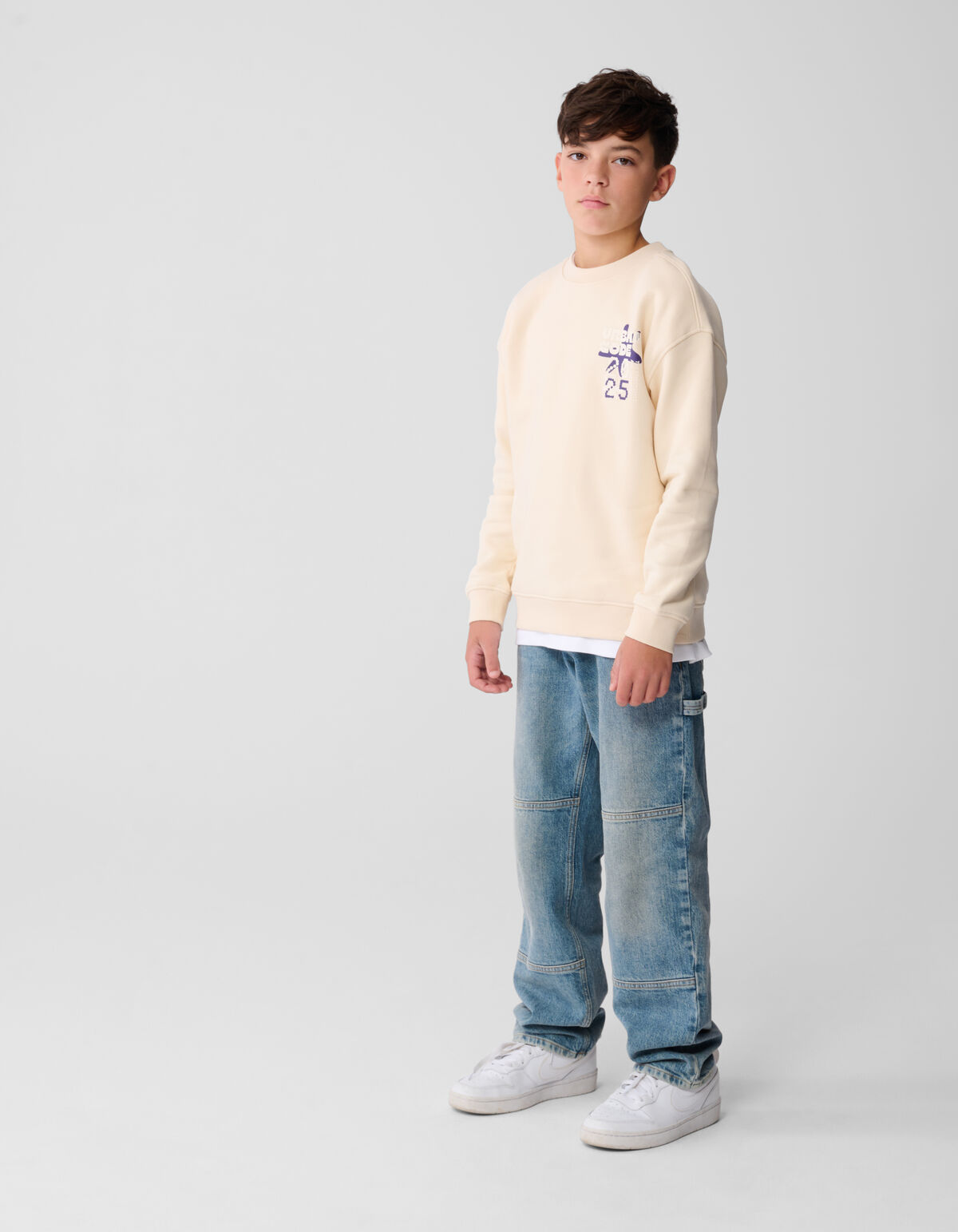 Urban Artwork Sweater Beige SHOEBY BOYS