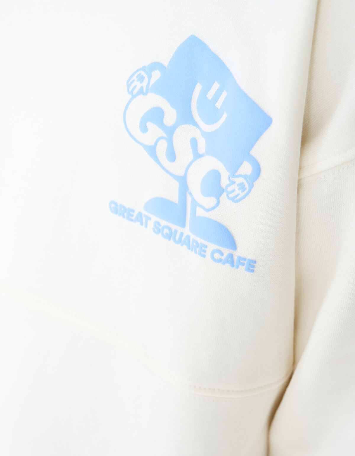 Caf&eacute; Artwork Sweater Gebroken Wit SHOEBY BOYS