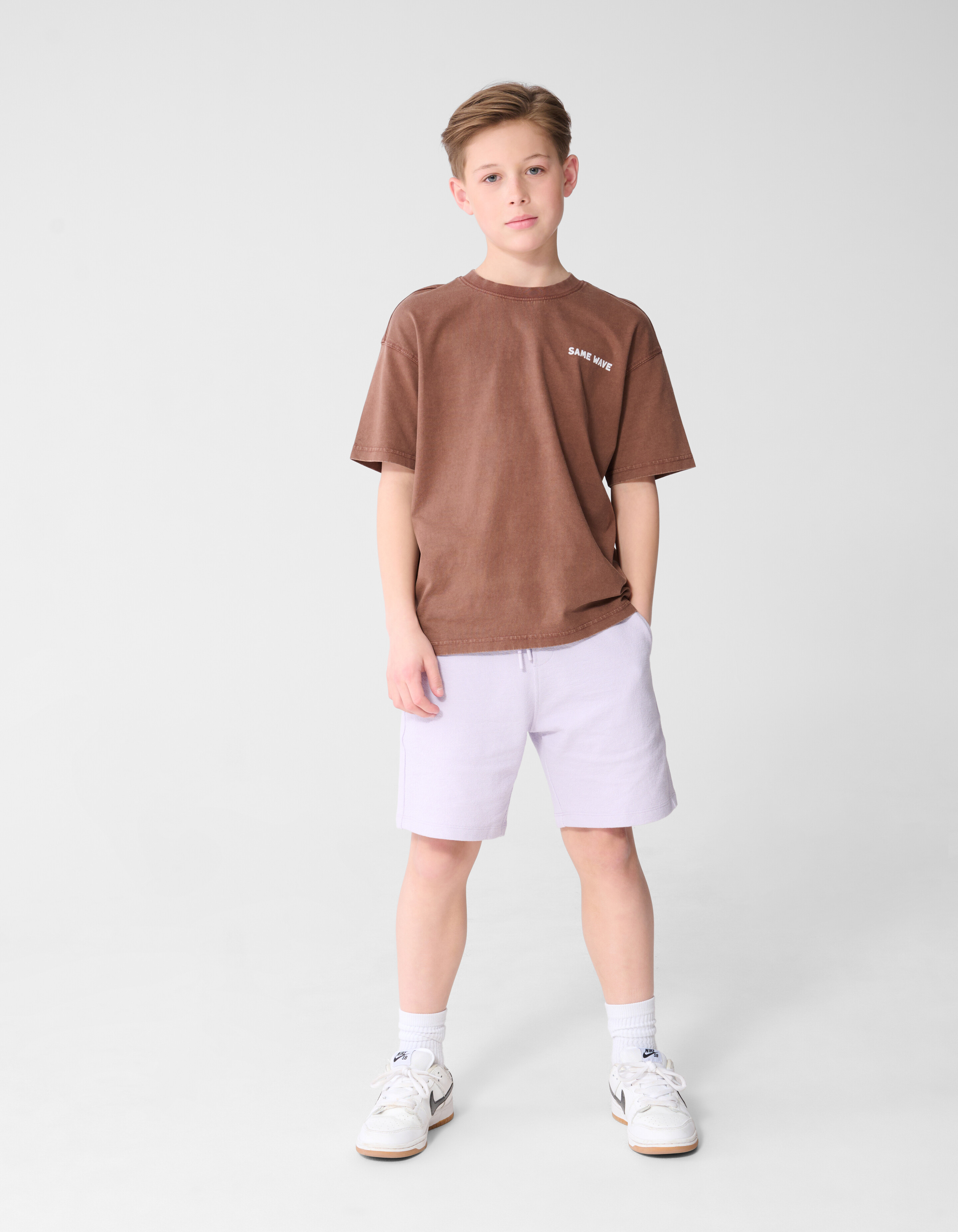 Same Wave Artwork T-shirt Bruin SHOEBY BOYS