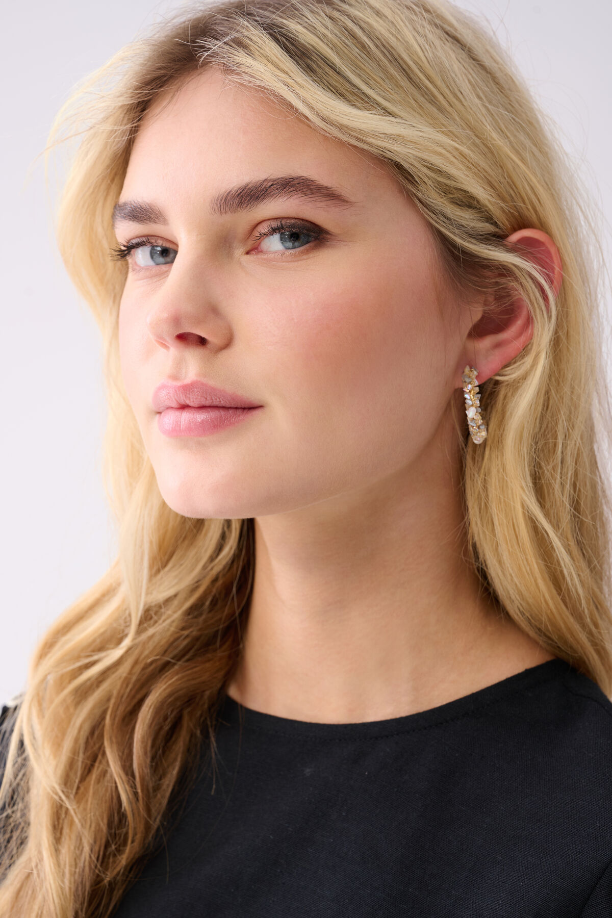 Beaded Parel Hoop Oorbellen Grijs SHOEBY ACCESSOIRES