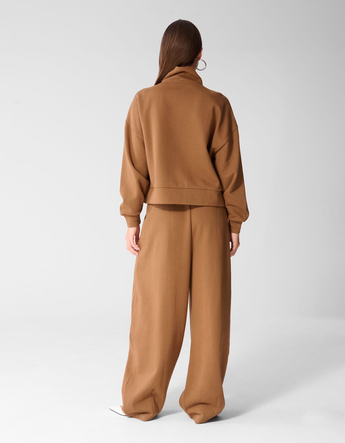 Loose Fit Sweat Broek Bruin SHOEBY WOMEN