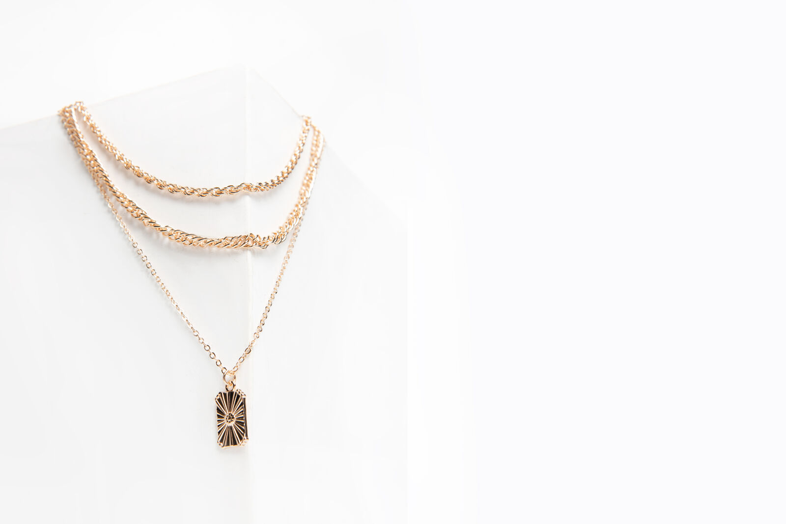 Three Ketting