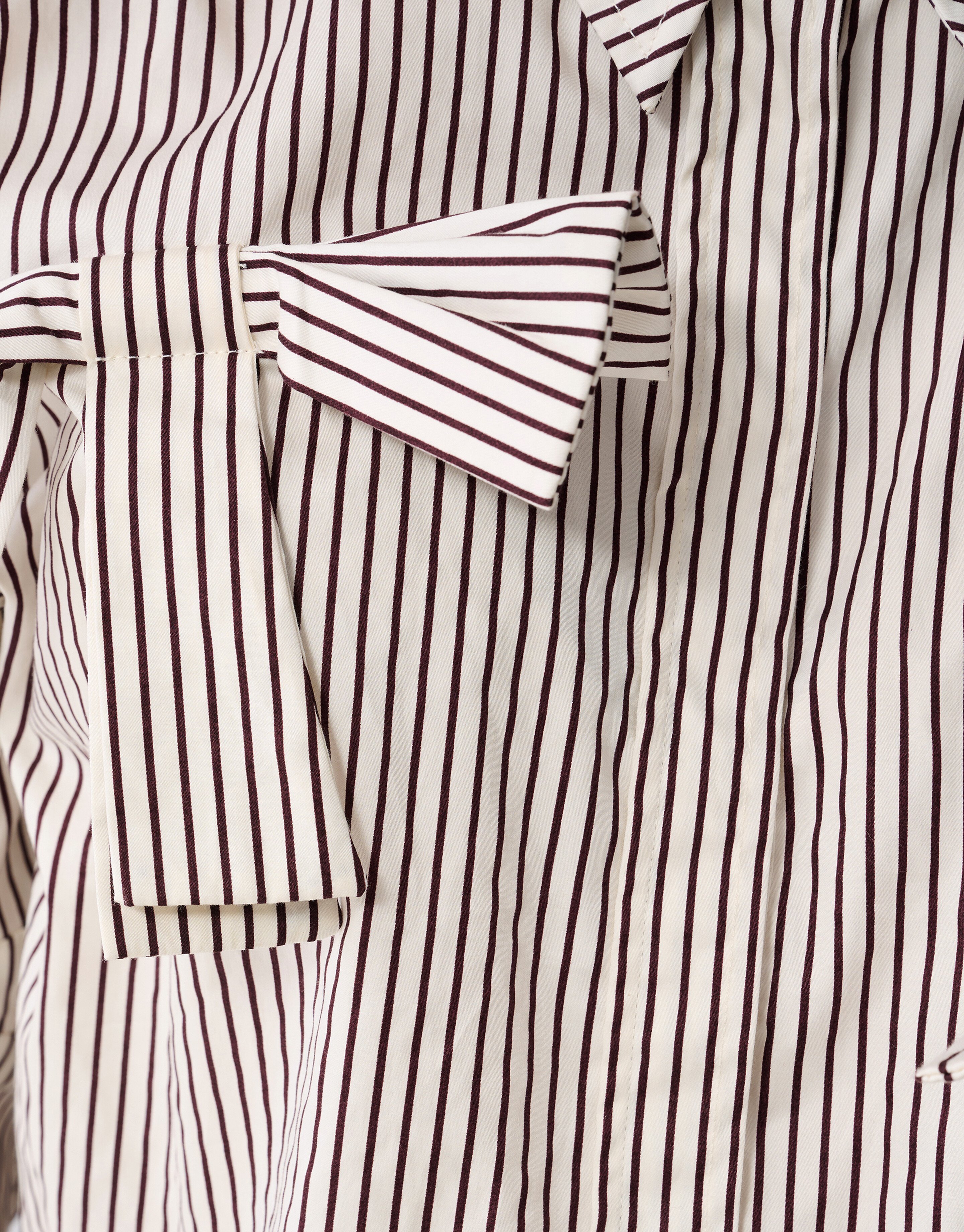 Pinstripe Strik Blouse Wit/Rood SHOEBY WOMEN