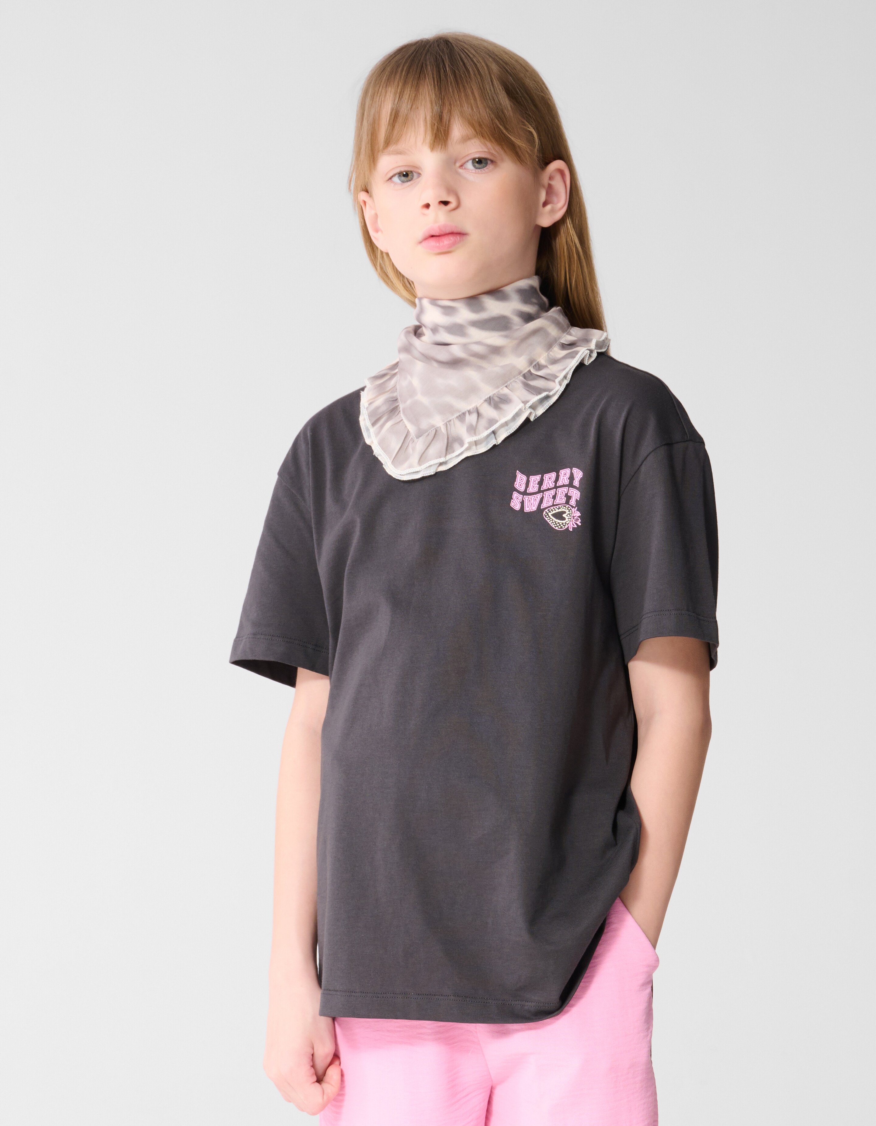 Strawberry Artwork T-shirt Dokergrijs SHOEBY GIRLS