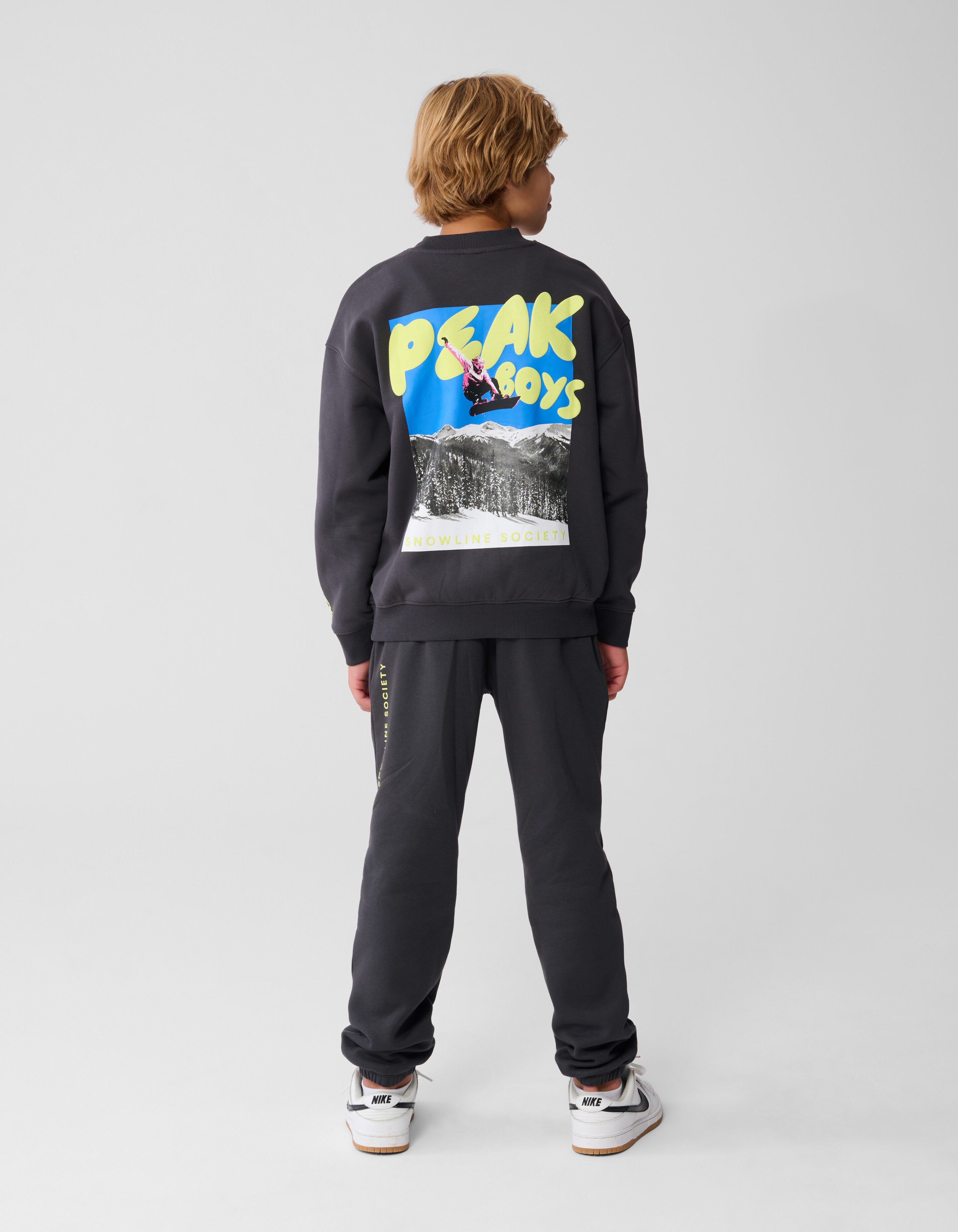 Peak Artwork Jogger Broek Donkergrijs SHOEBY BOYS