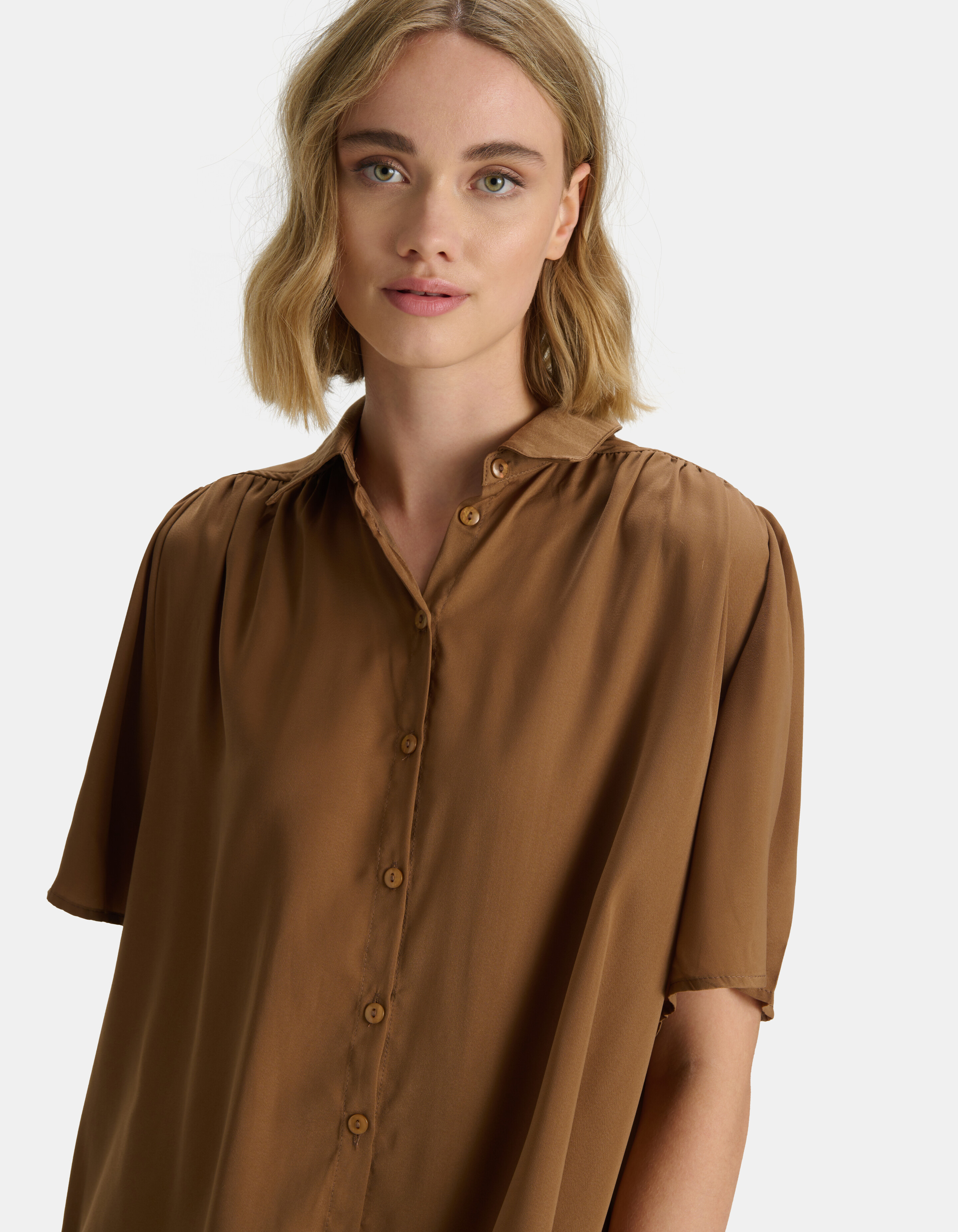 Oversized Satijnen Blouse Bruin SHOEBY WOMEN