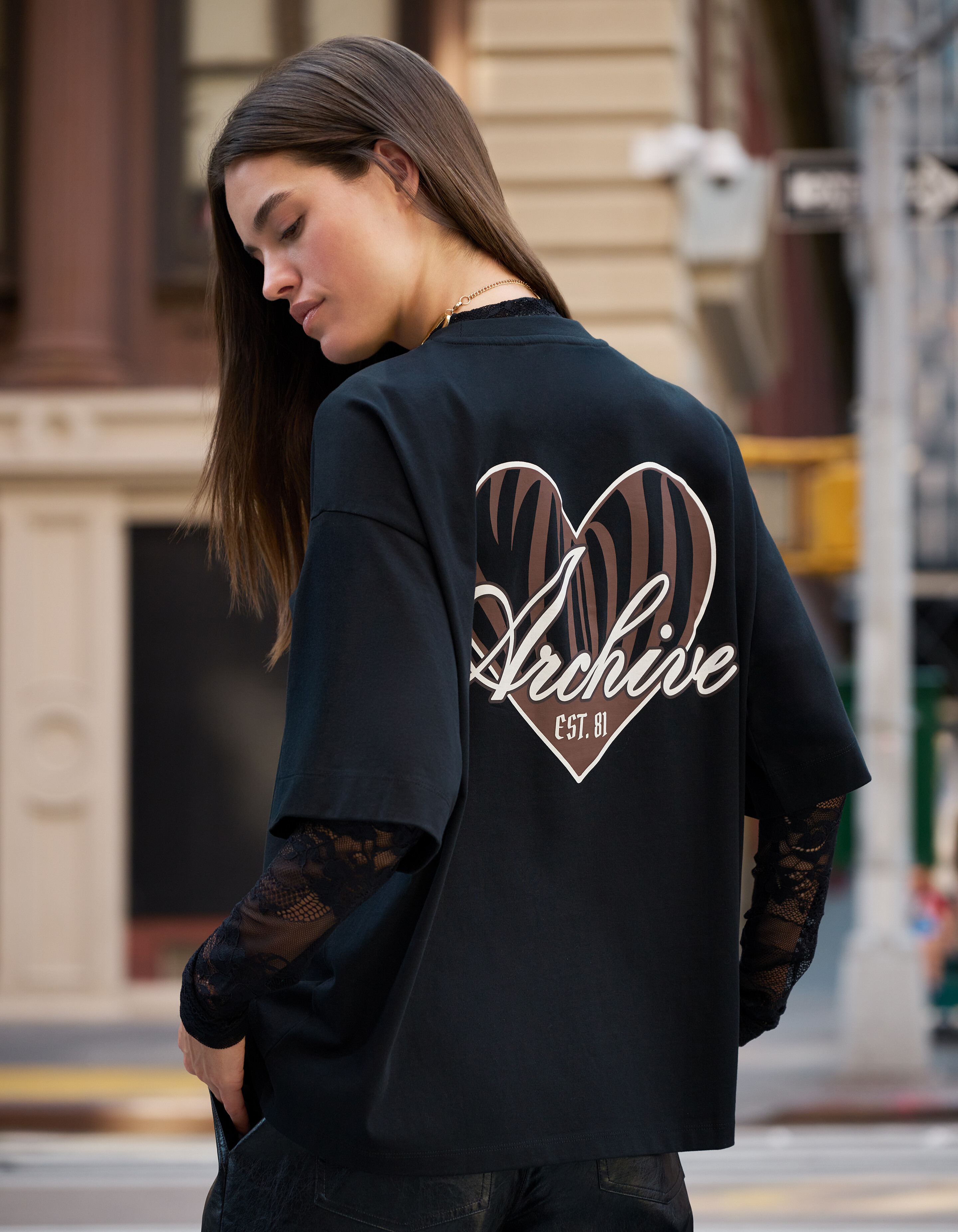 Heart Back Artwork T-shirt Zwart SHOEBY WOMEN
