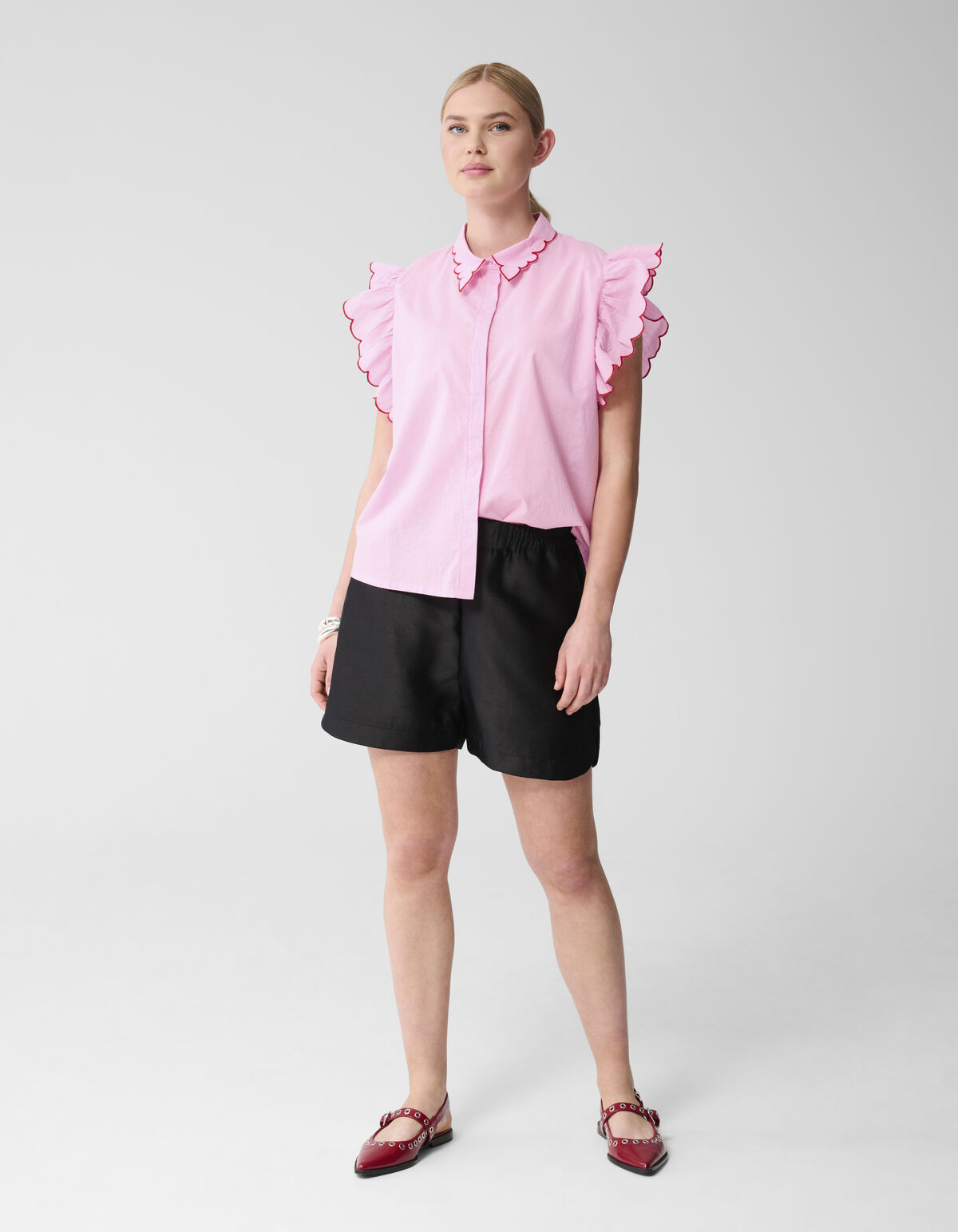 Embroidery Ruffle Top Roze SHOEBY WOMEN