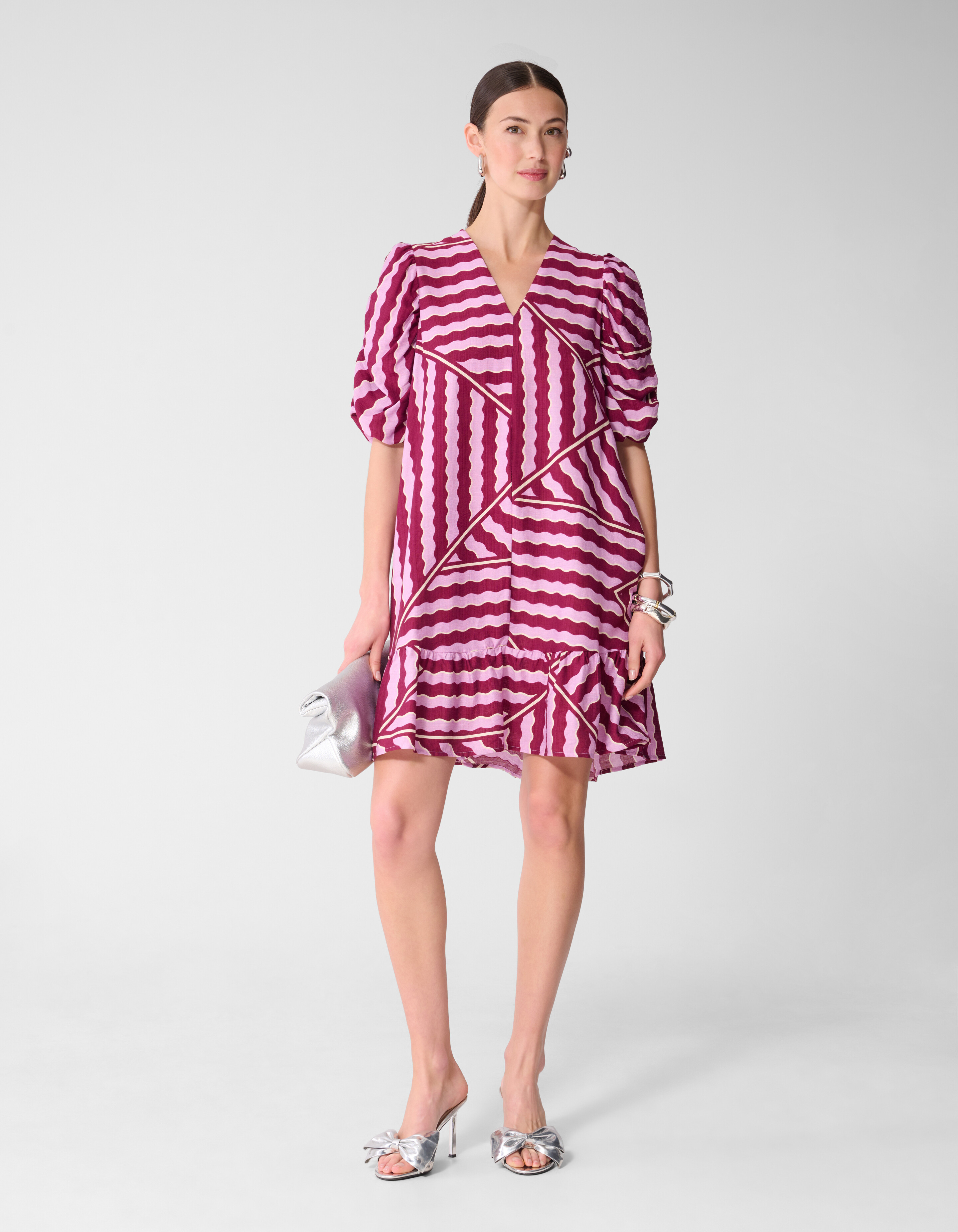 Wavy Printed Puffy Sleeve Mini Jurk Roze/Paars SHOEBY WOMEN