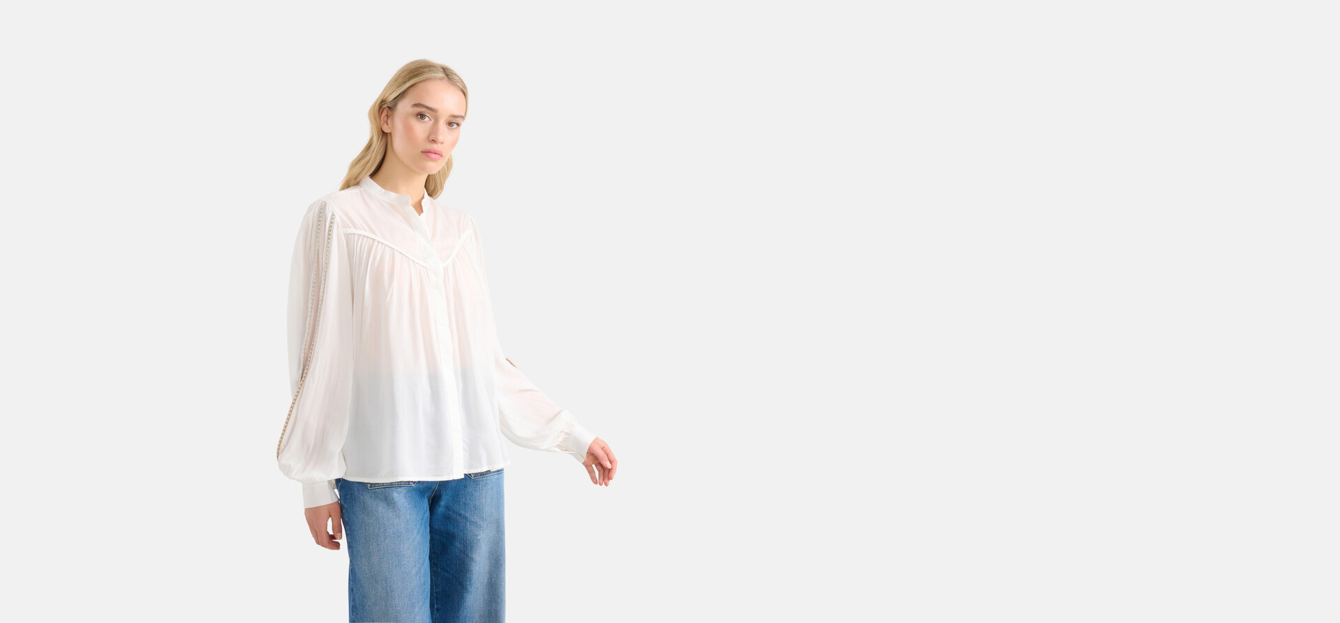 Pleated Blouse Gebroken Wit By Mieke SHOEBY WOMEN