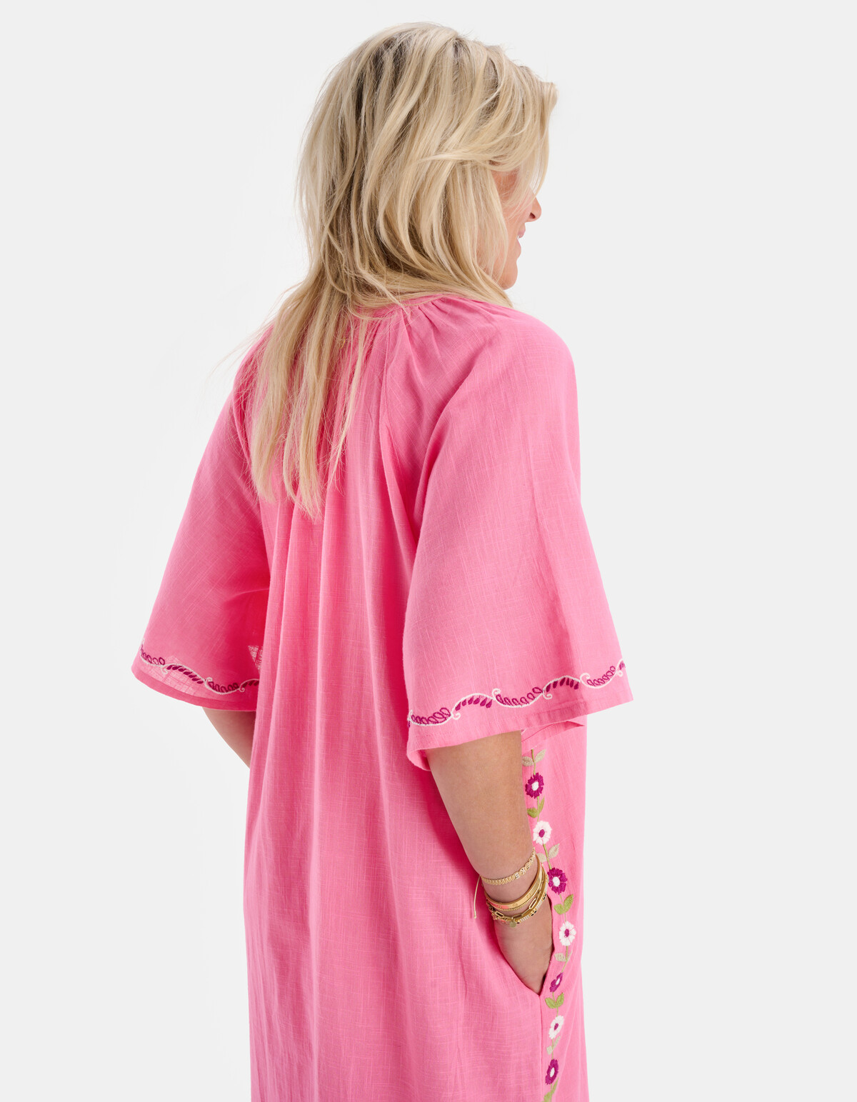 Embroidery Jurk By Lonneke EKSEPT