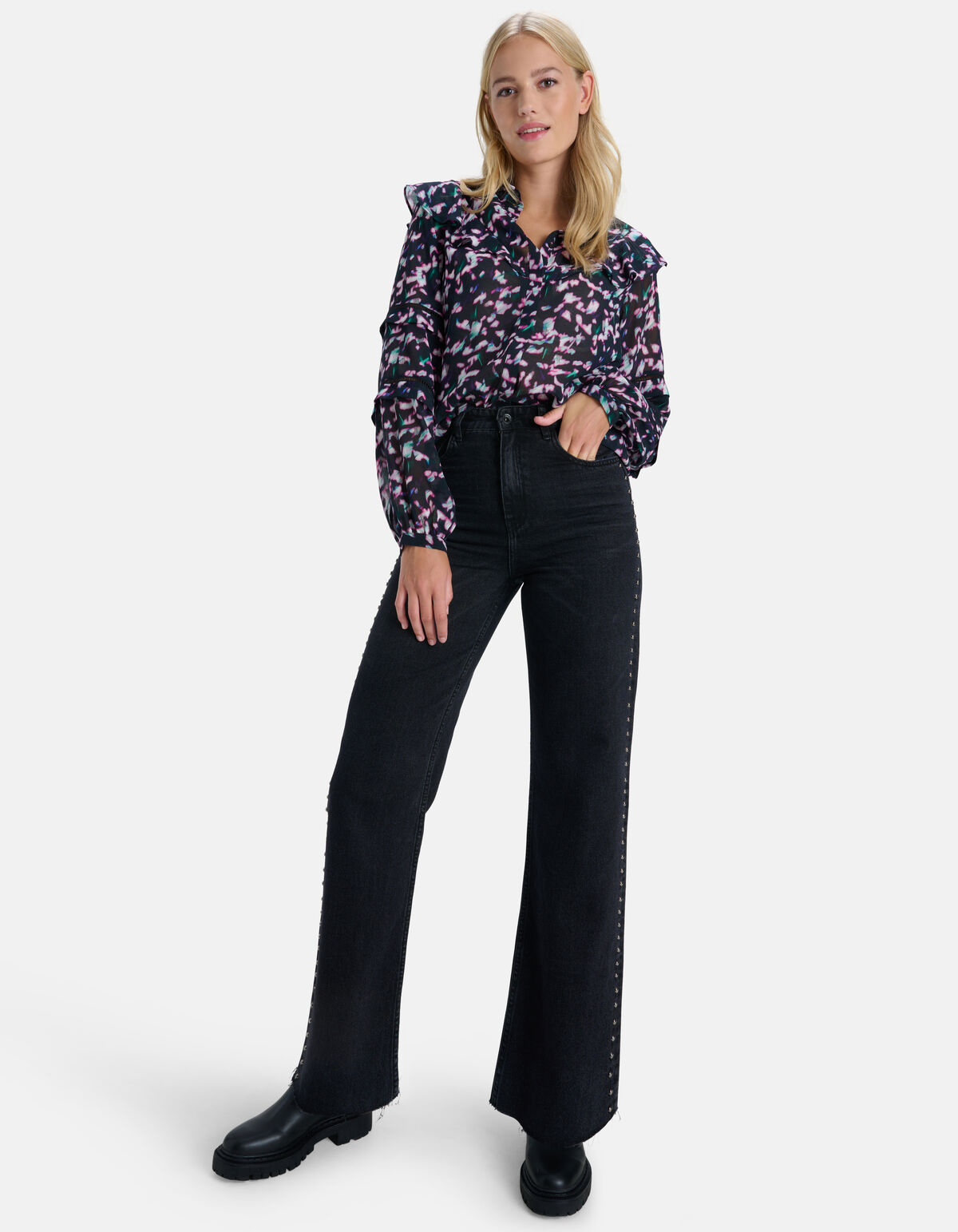 Loose Fit Wide Leg Jeans By Nicolette SHOEBY WOMEN