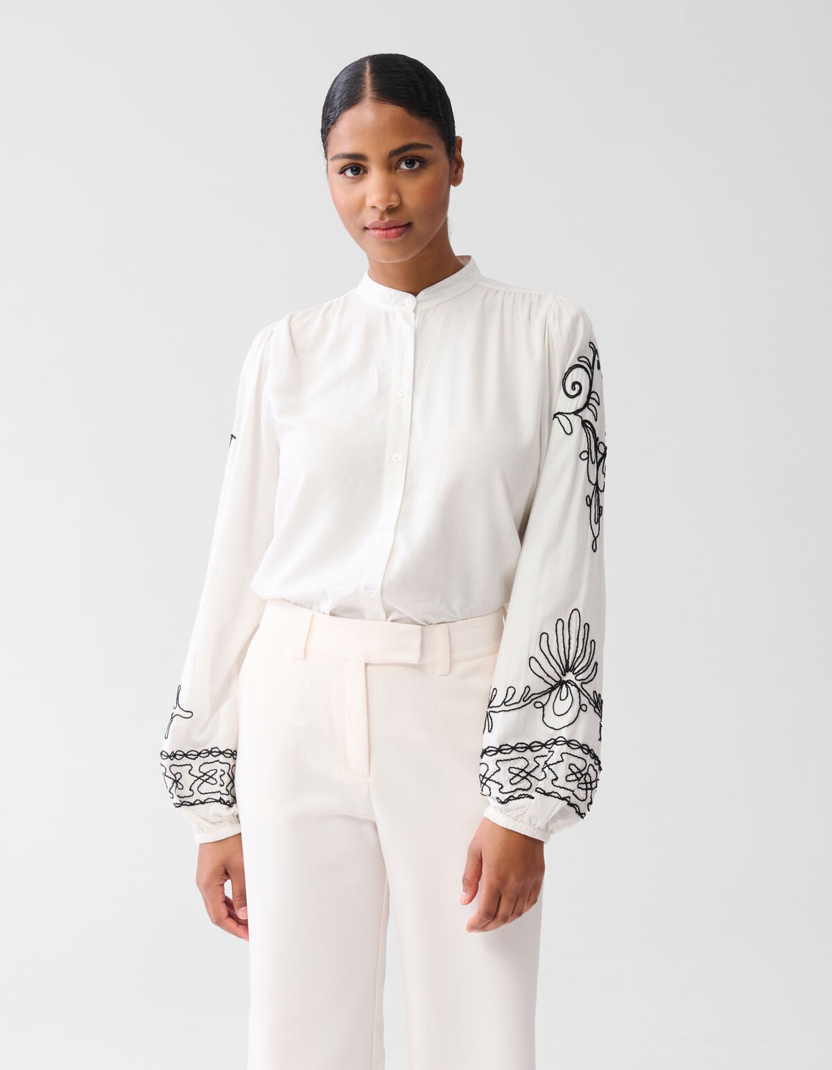 Cord Embroidery Blouse Gebroken Wit By Fred SHOEBY WOMEN