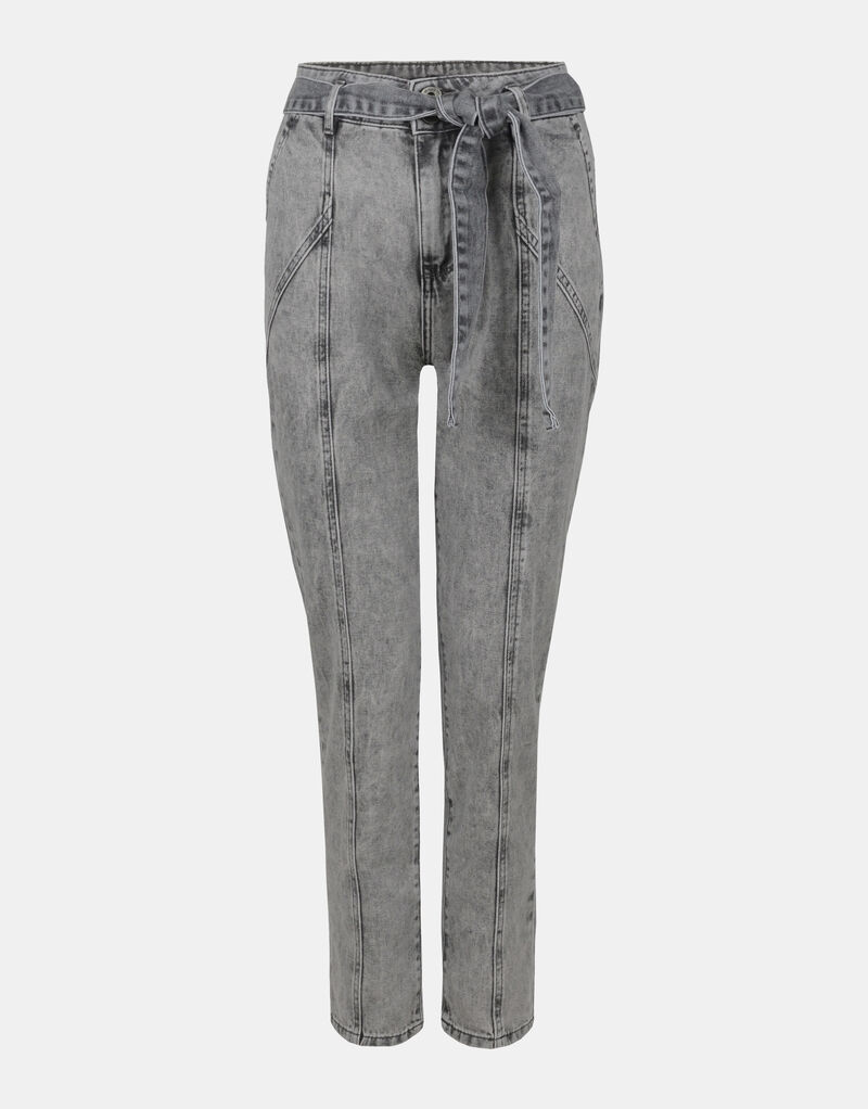 Saar Mom Jeans