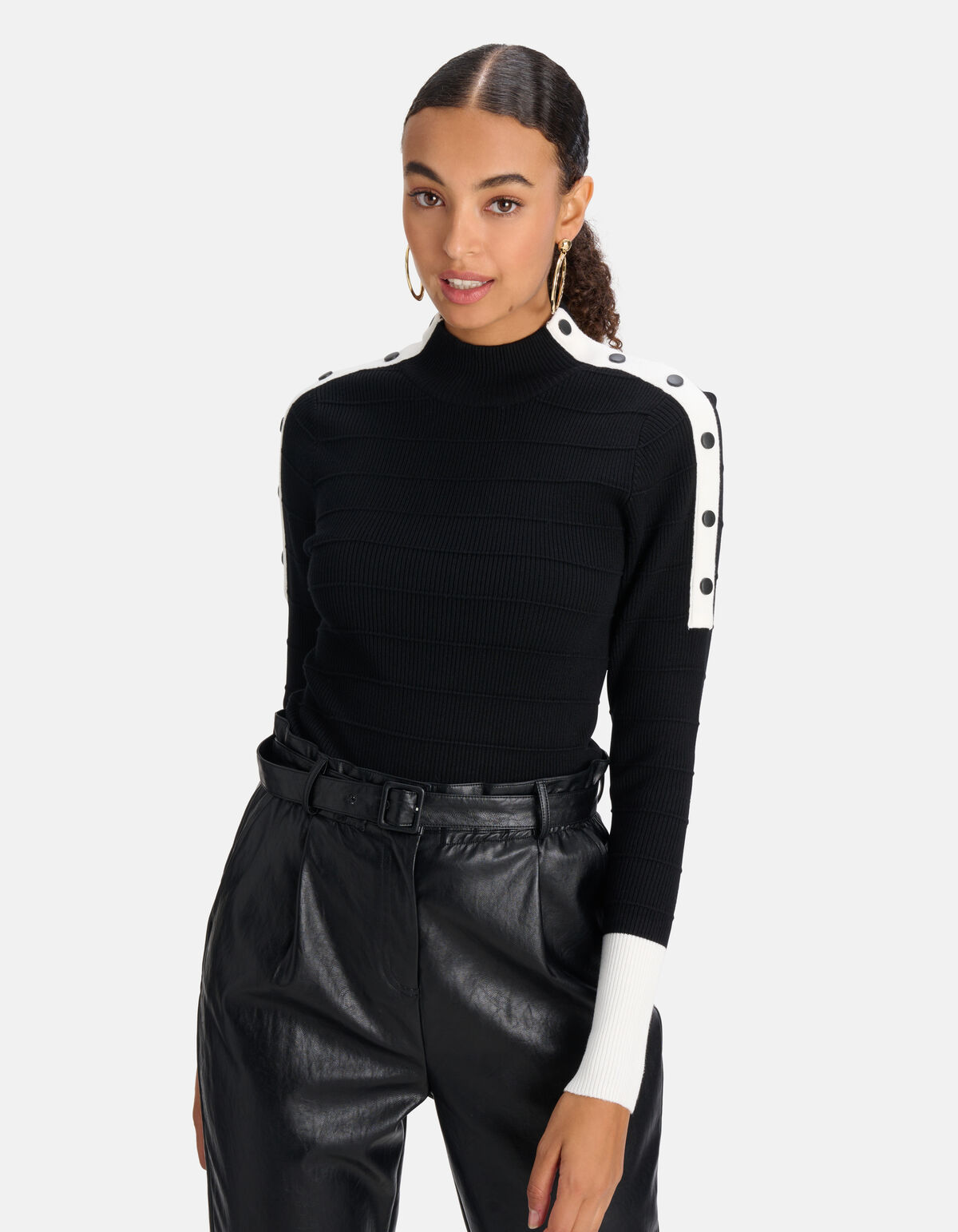 Knopen Detail Pullover Zwart SHOEBY WOMEN