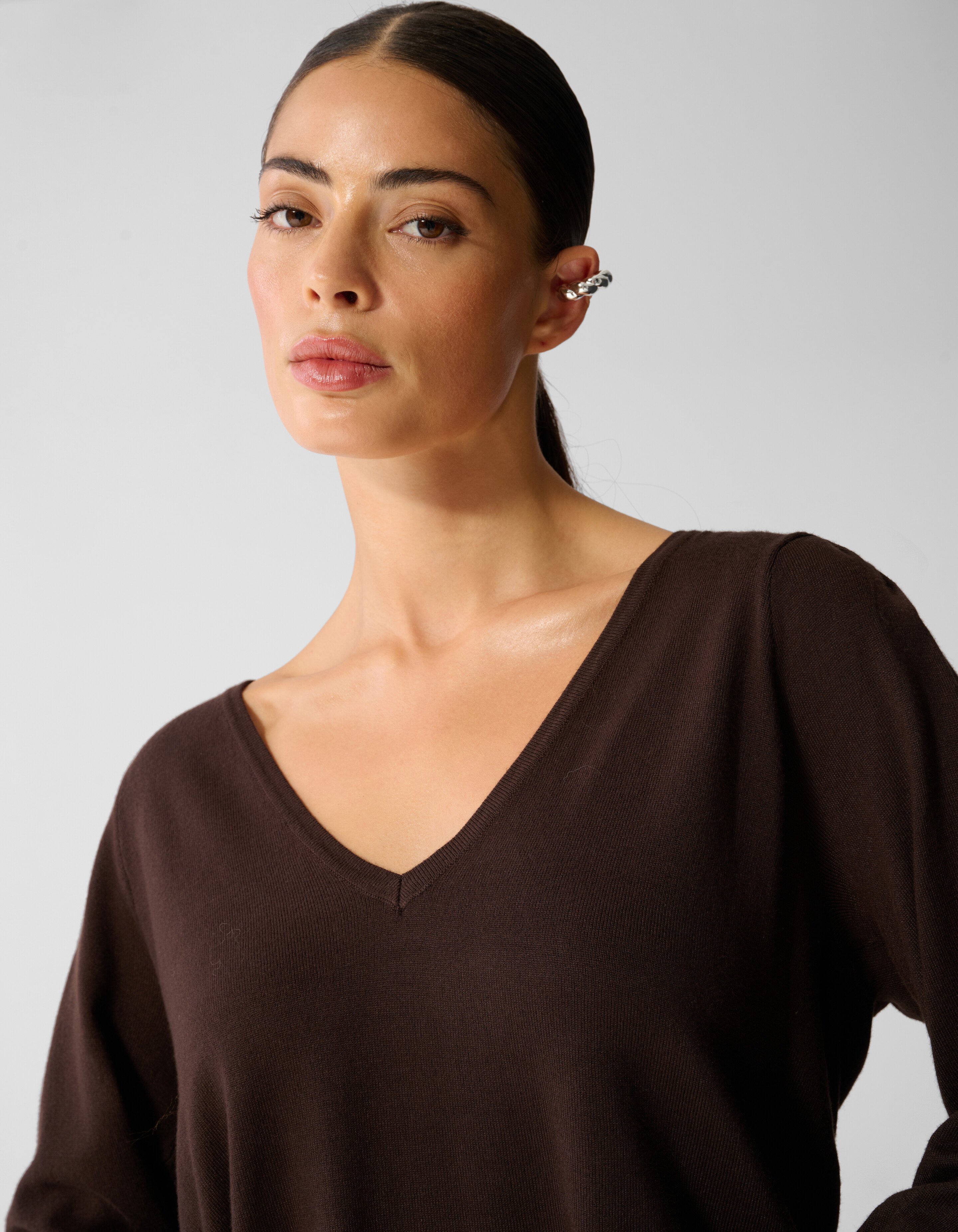 Gebreide V-neck Trui Donkerbruin SHOEBY WOMEN