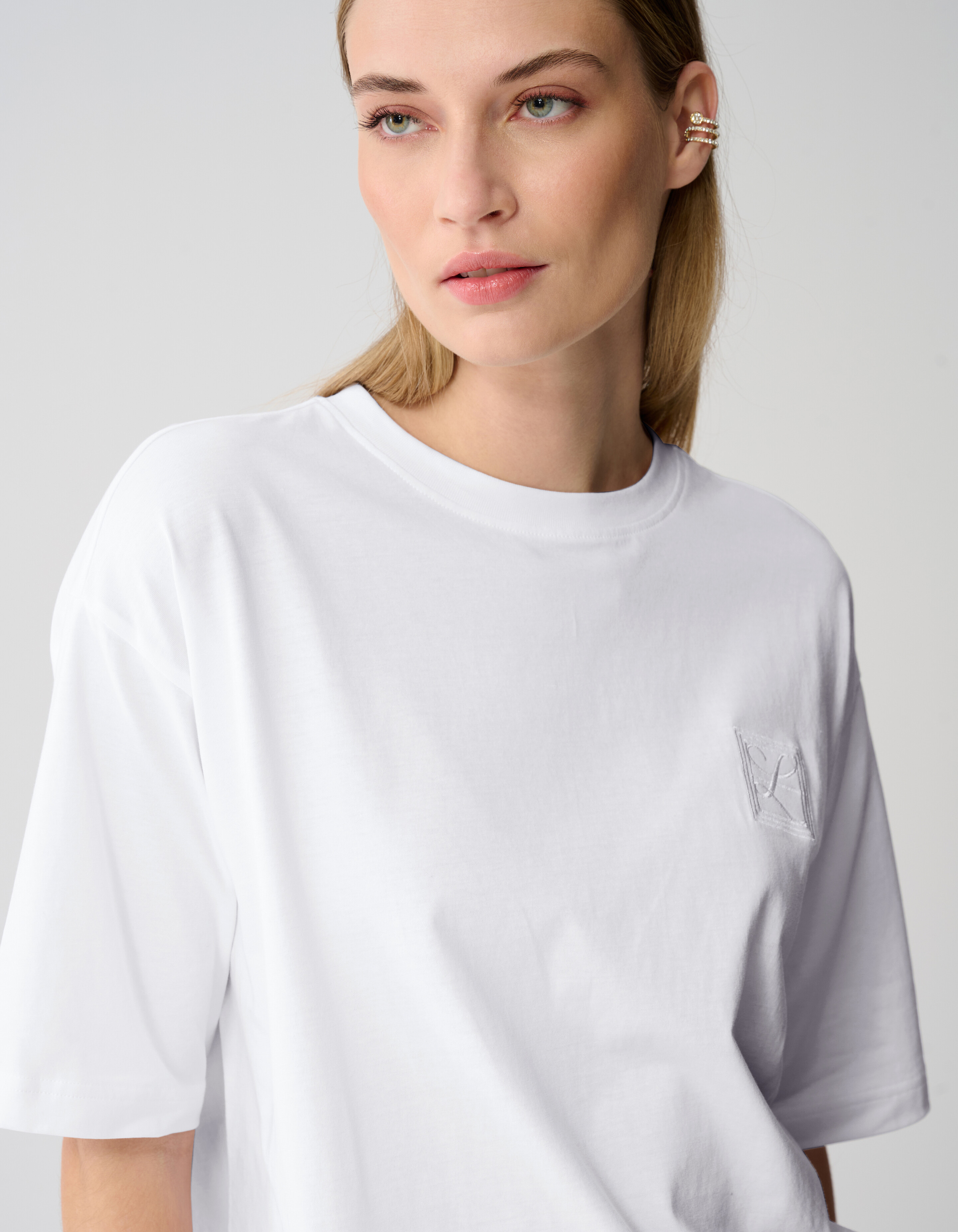 Oversized Basic T-shirt Wit By Lonneke SHOEBY WOMEN