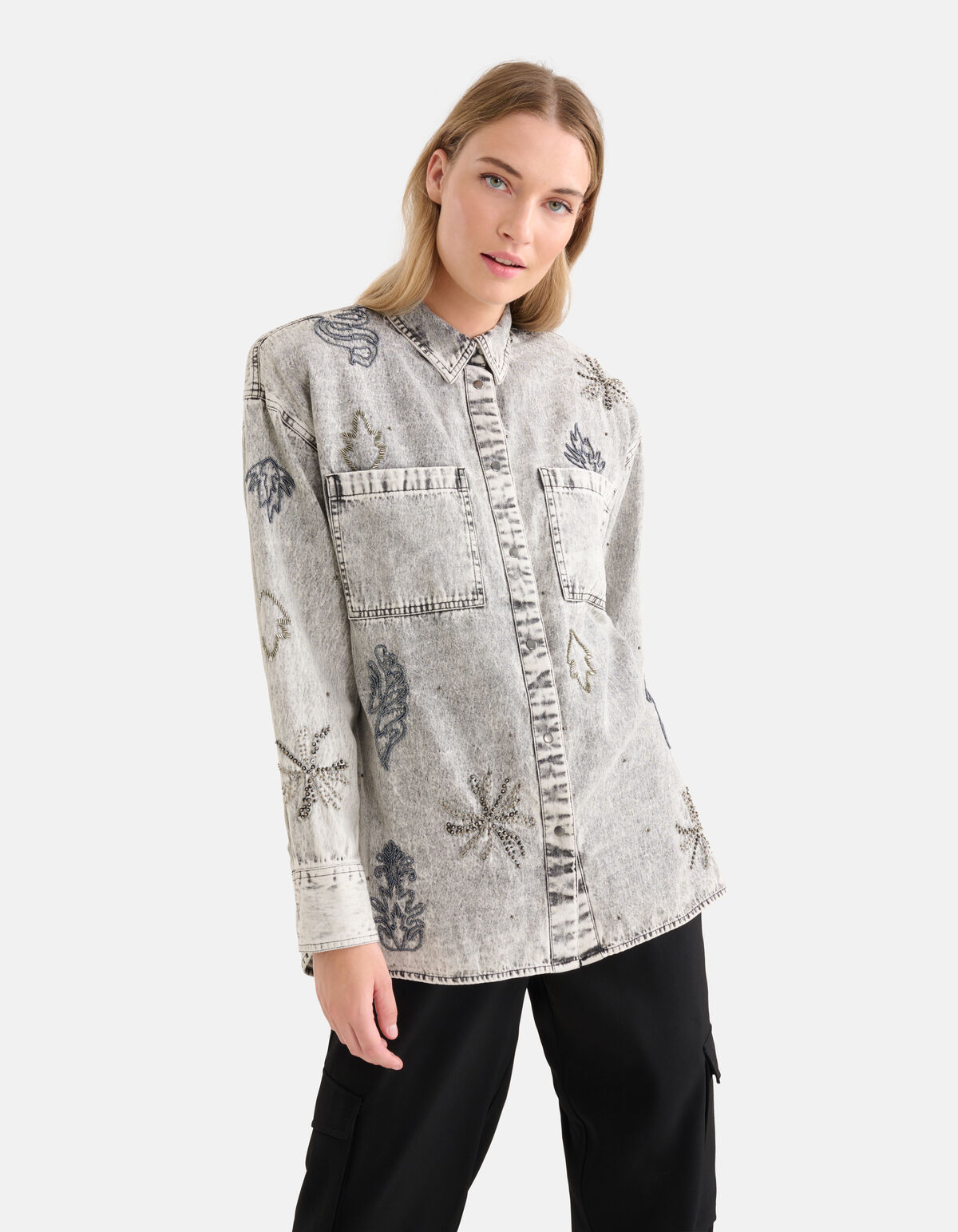 Embellished Denim Blouse Grijs SHOEBY WOMEN