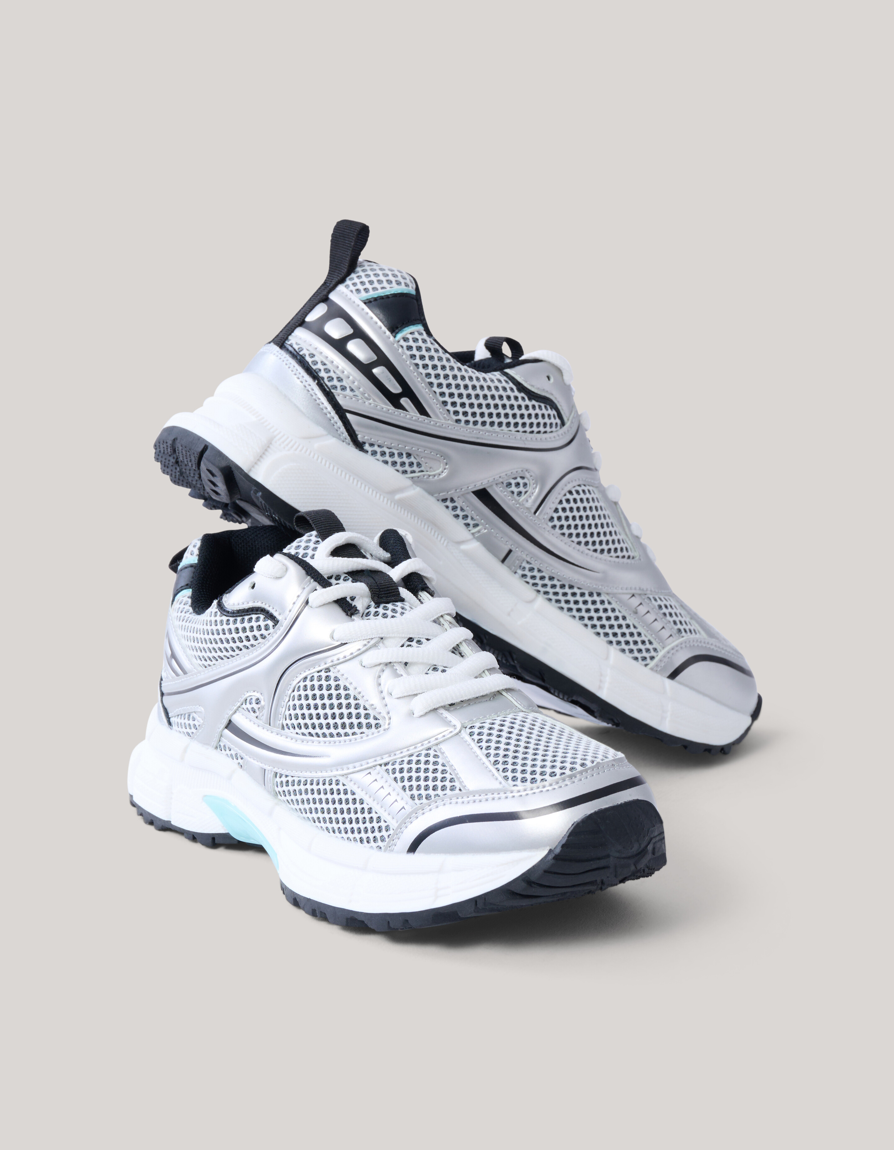 Mesh Sneakers Zilver SCHOENEN SHOEBY