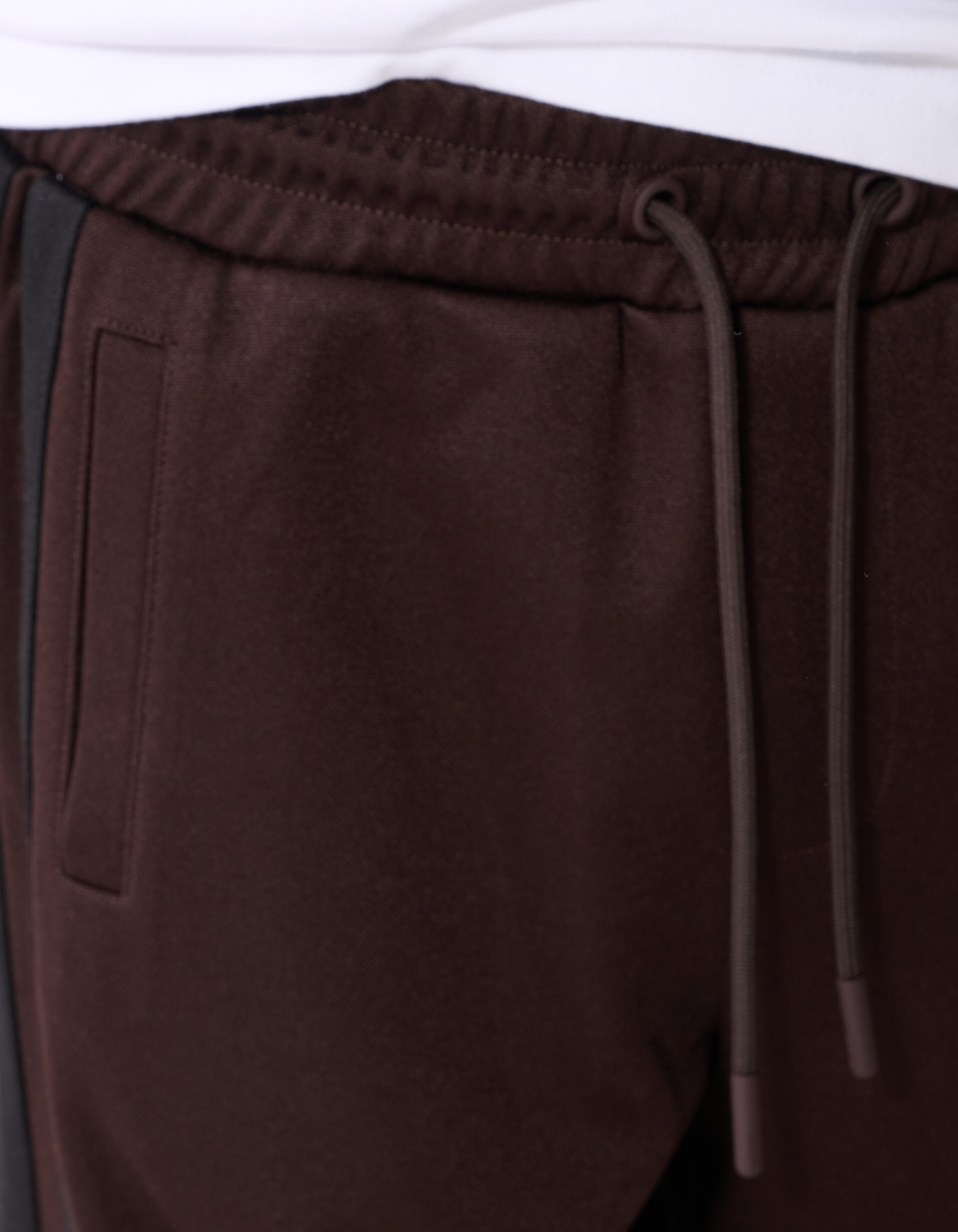 Track Wide Leg Fit Broek Donkerbruin SHOEBY BOYS